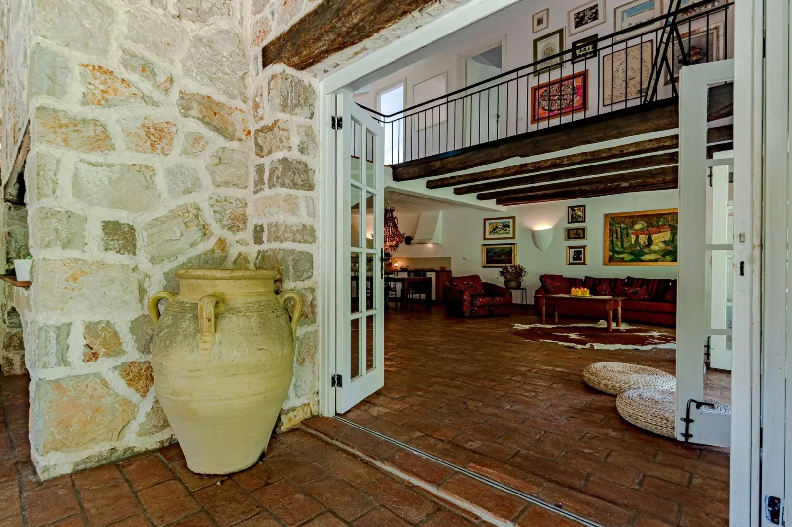 Stone House Anfitrite - Two Bedroom Villa with Private Pool and Terrace