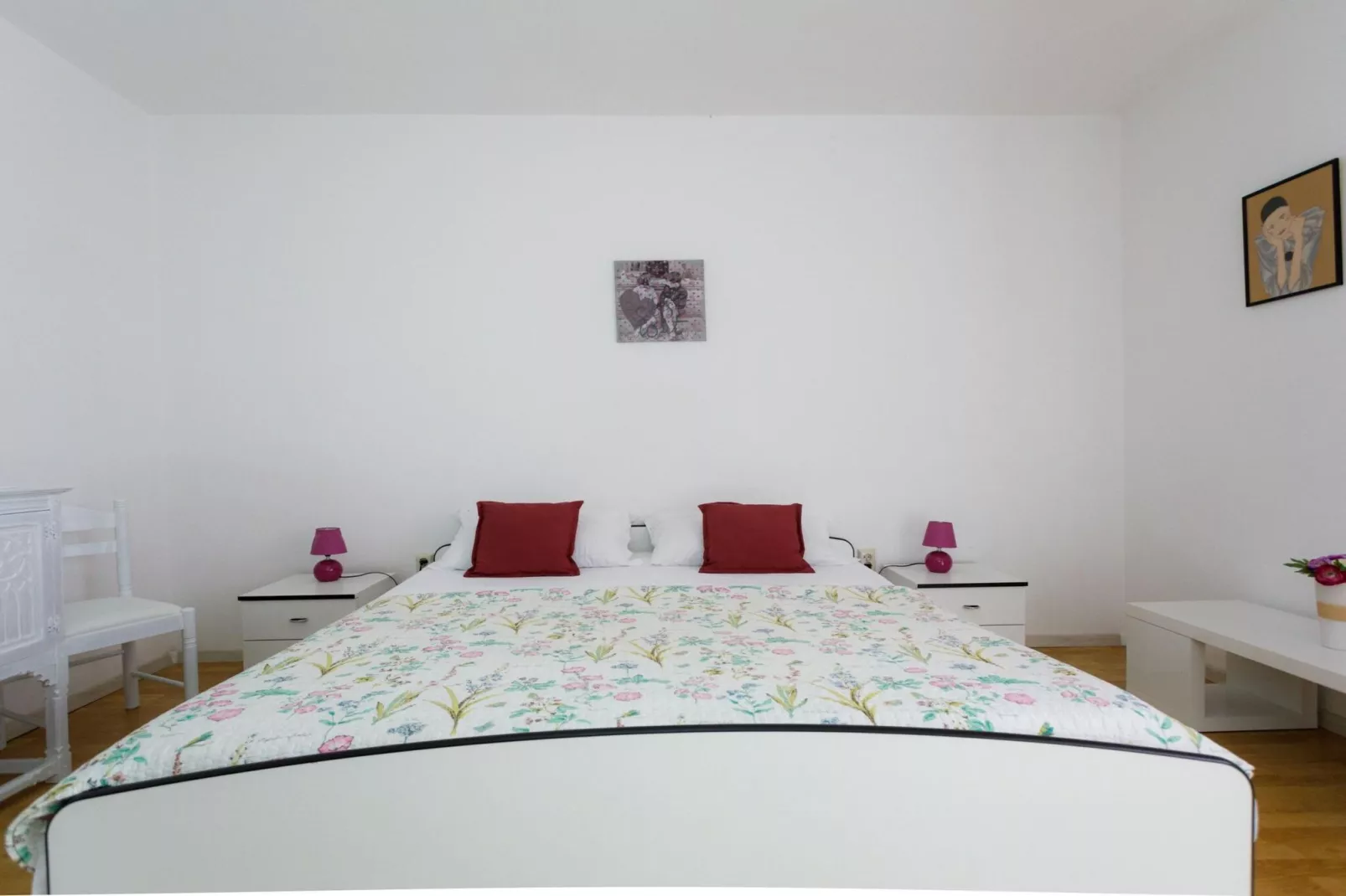 Charming and Tranquil Krk Center Apartment - One Bedroom Apartment with  Balcony-Schlafzimmer