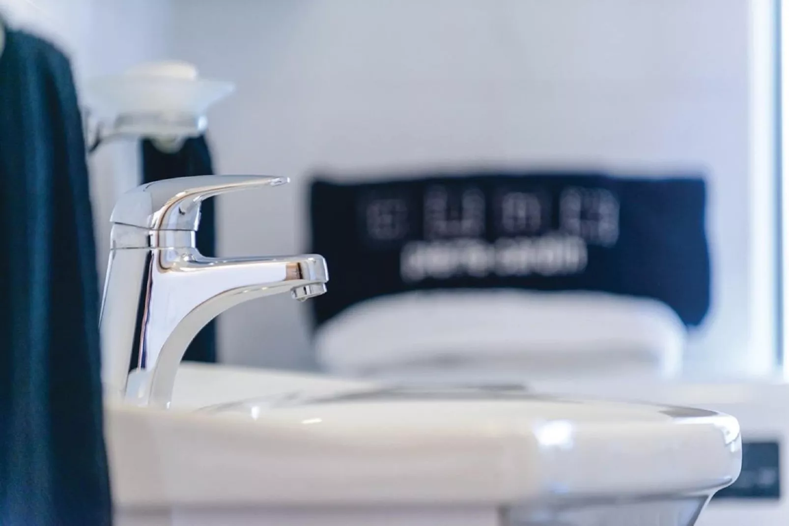 Three Bedroom Apartment with Pool-Schlafzimmer