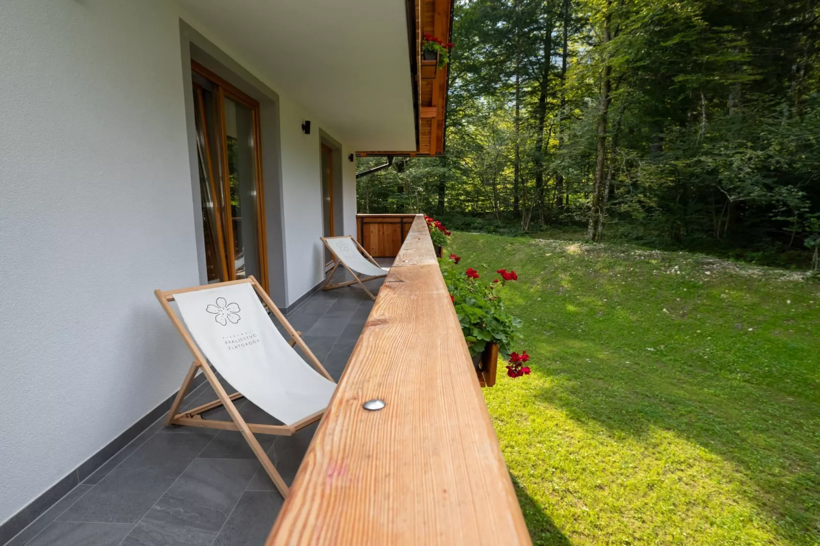 The Woodland Nook Apartments Bohinj - Classic Two Bedroom Apartment with Balcony (owner C)-Terrace balcony