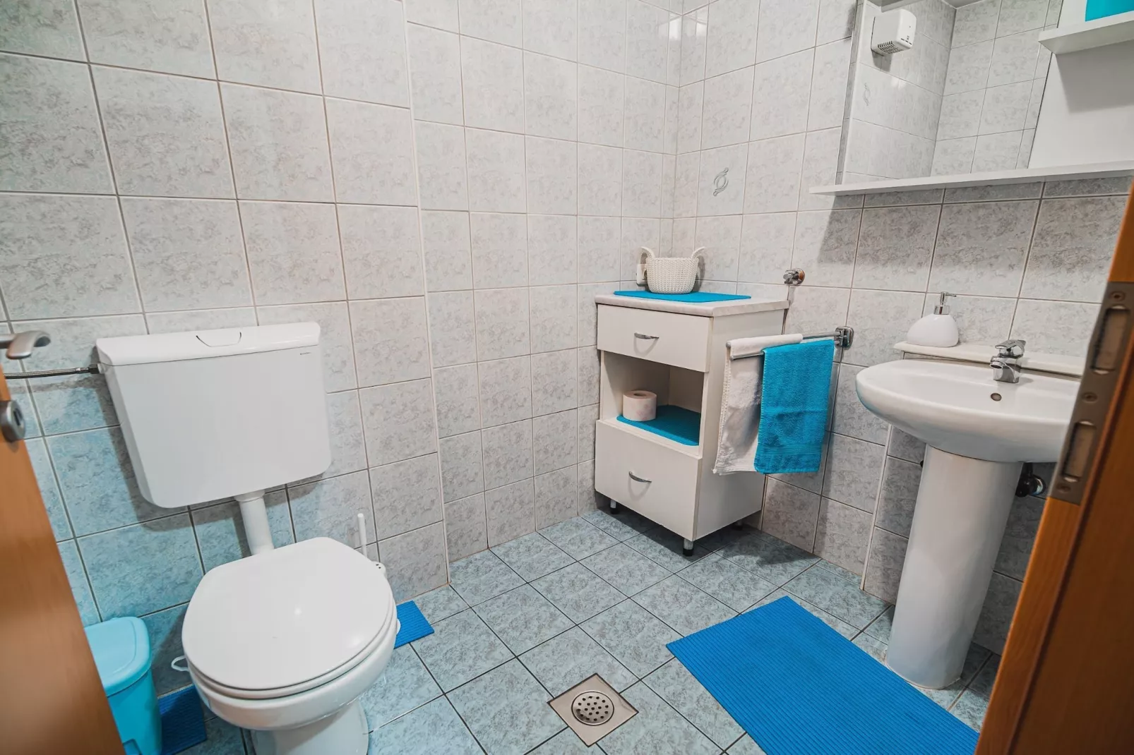 Bovec Picturesque Mountain Vista Residences - Two Bedroom Apartment (owner D)-Badezimmer