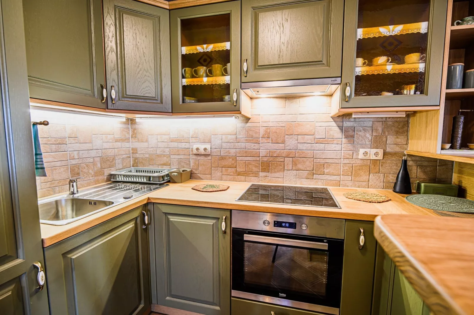 Hidden Authentic Haven Apartments - Two Bedroom Apartment with Balcony-Kitchen