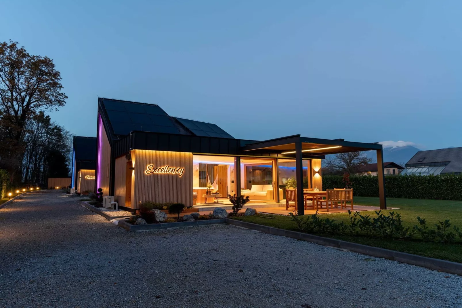 Elegant Warm Bliss Hideaway Escape Lodge - Holiday Home with Hot-Tub and Sauna (owner Excellency)-Extérieur