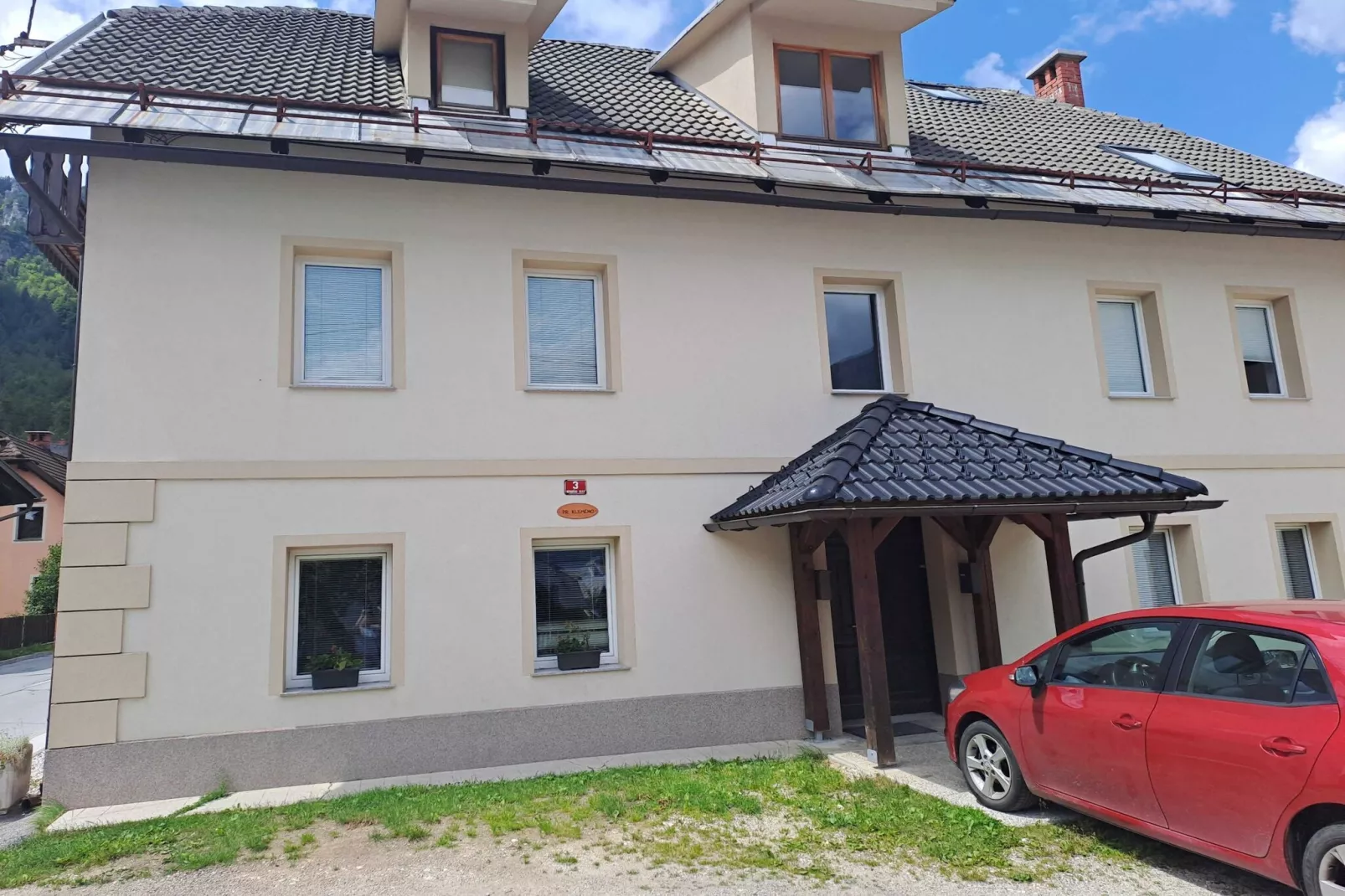 Modern Apartment with Terrace near Kranjska Gora Ski Slope - One Bedroom Apartment with Terrace-Extérieur