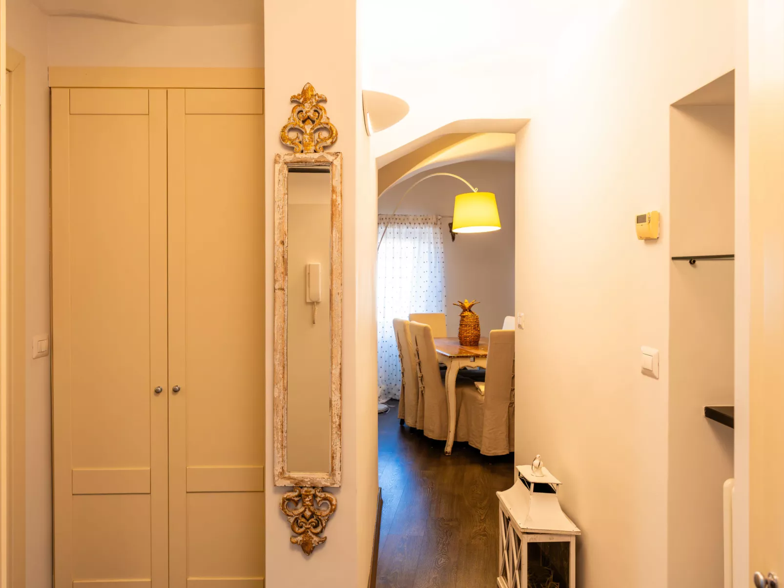 La Petite Maison-Drinnen