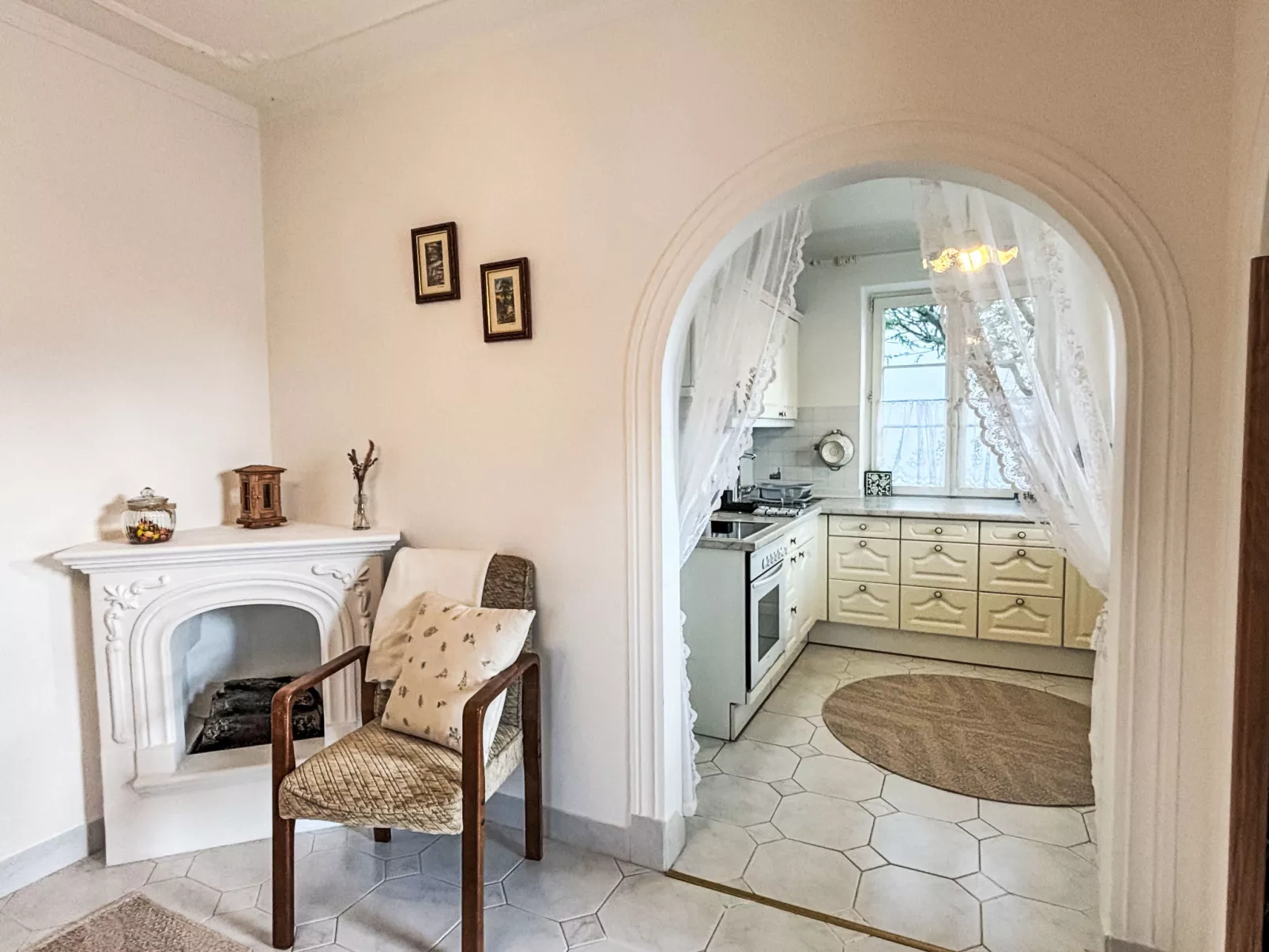 Großmutters Ferienhaus-Drinnen