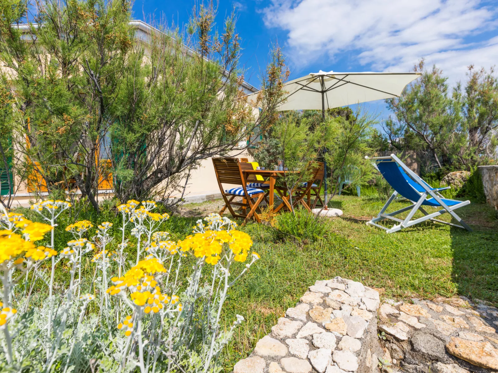 Il Giardino sul Mare-Outside