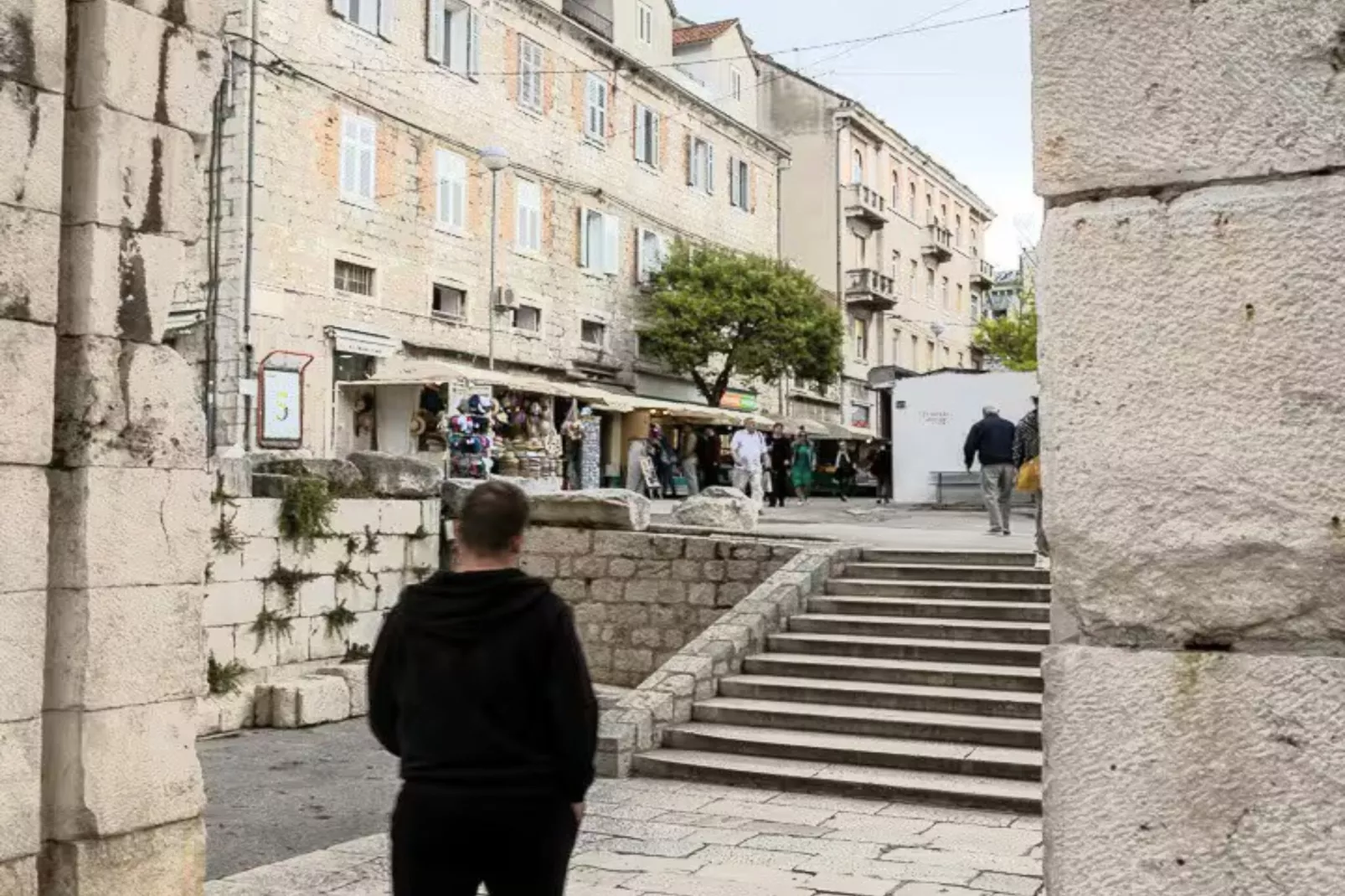 Silver Gate Rooms-Diocletian's Palace - Six-Bed Room-Outdoor