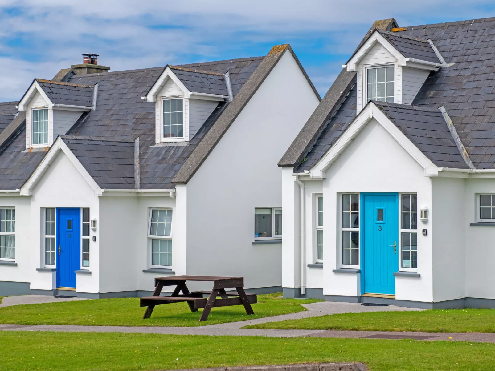 Dingle HC(TR4) No 9 - B-Dehors