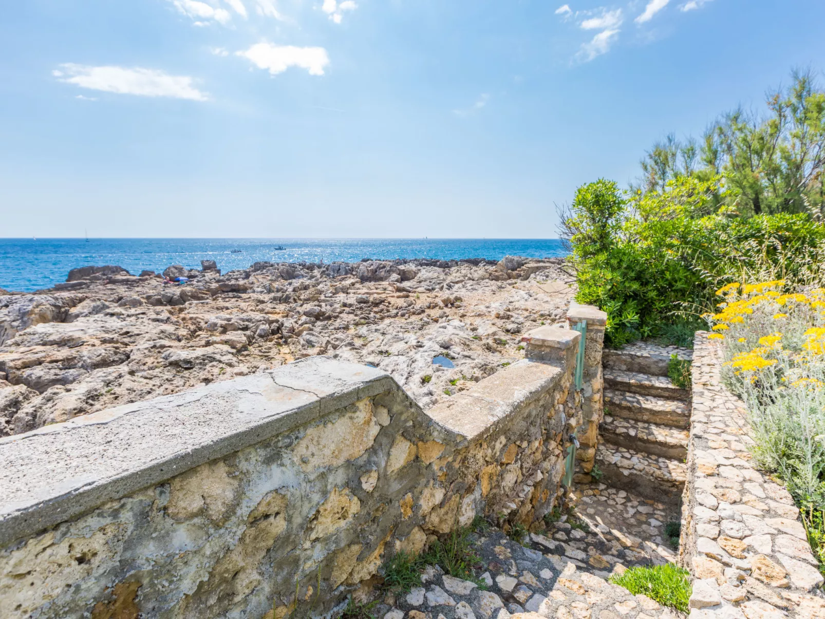 Il Giardino sul Mare-Outside