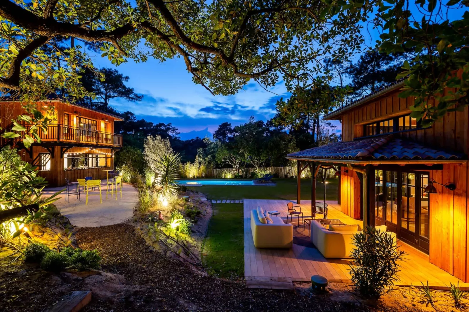 Villa Sylvestre-Exterior in summer