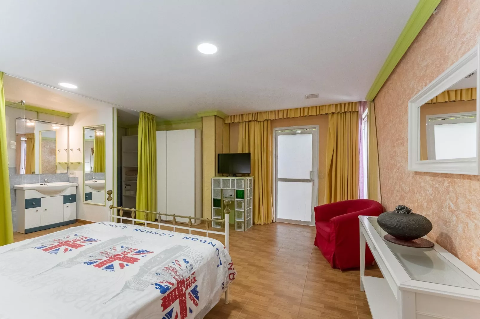 Delfin 69 2d-Chambre