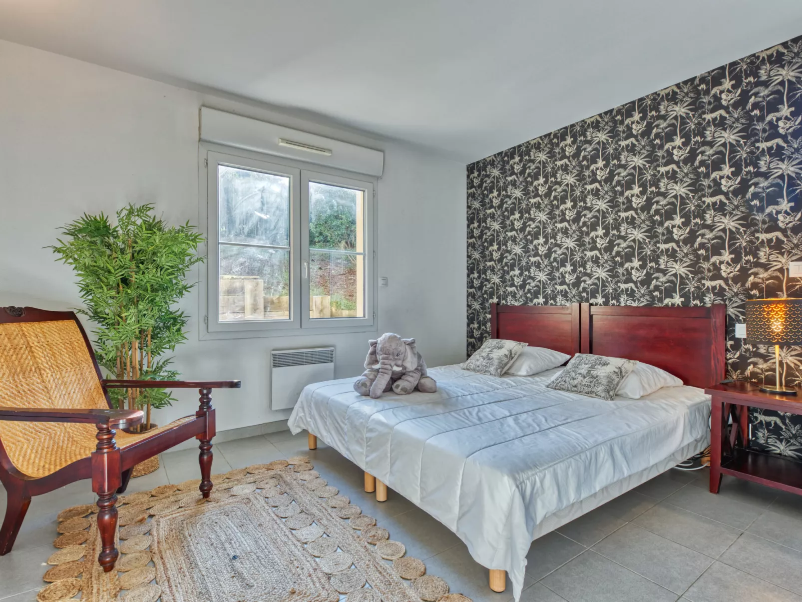 Atlantic Green-Inside