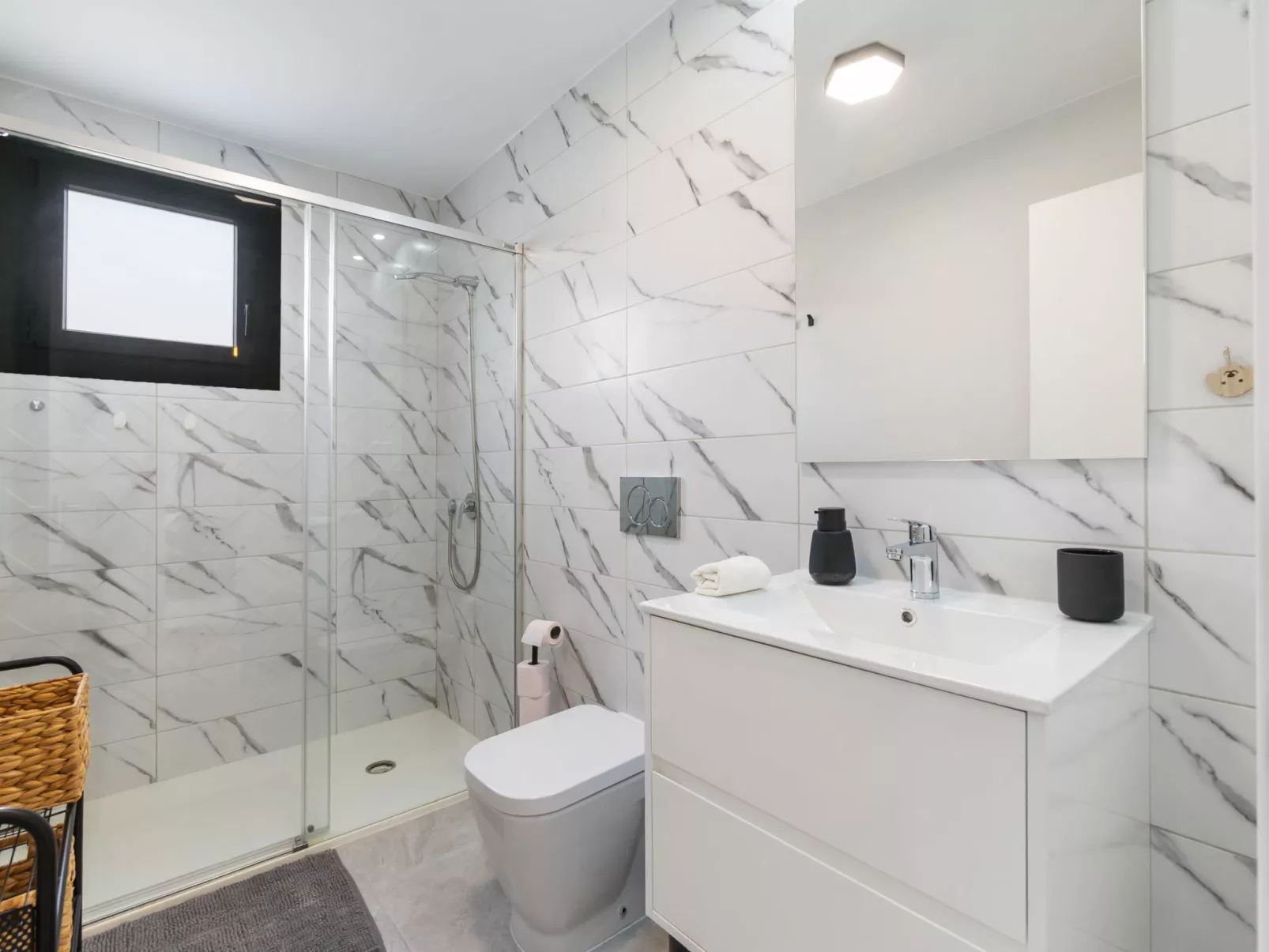 Aire Residencial-Inside