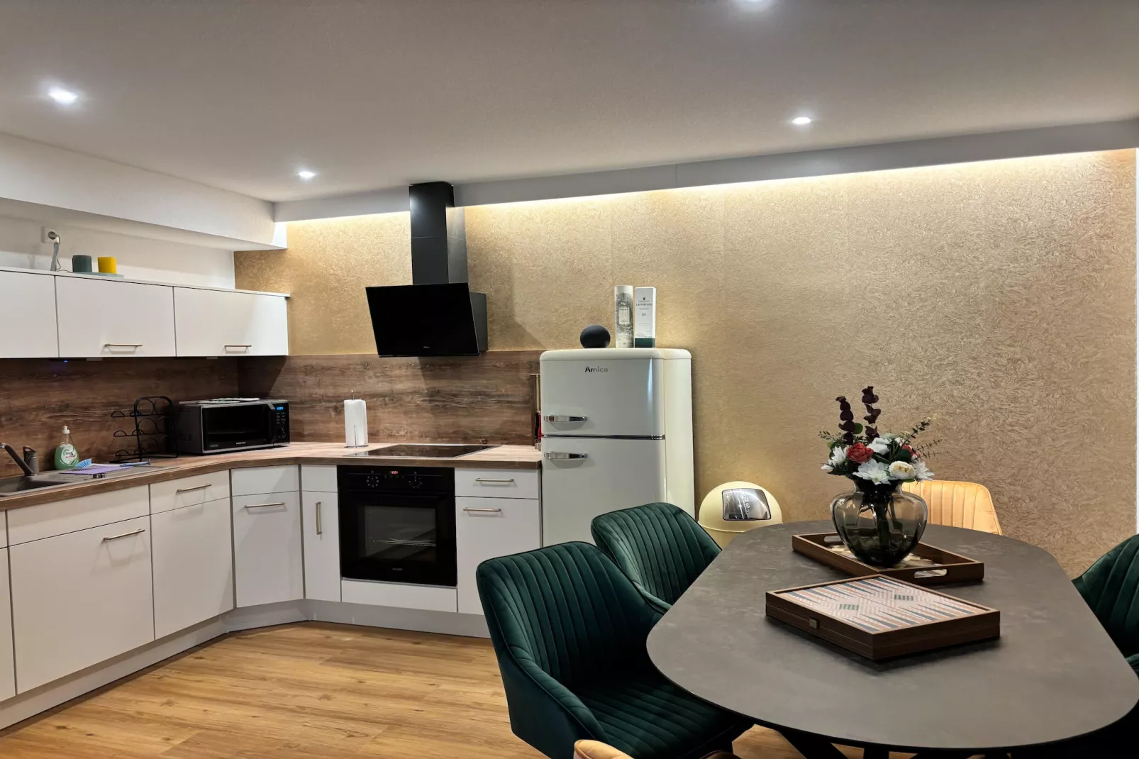 Luxuriöses Wohnen im historischen Haus-Cuisine