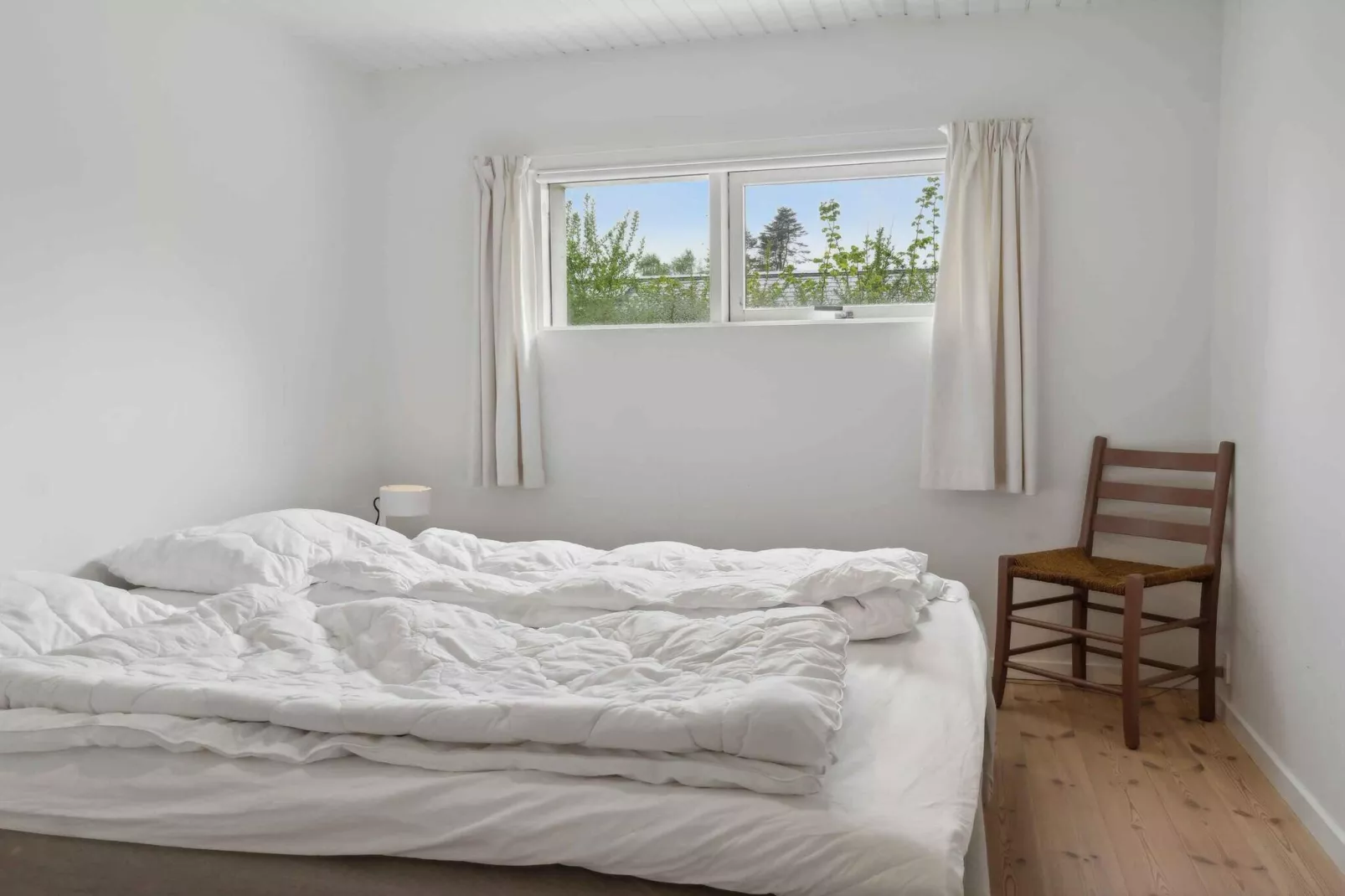 5 star holiday home in Dronningmølle-Indoor