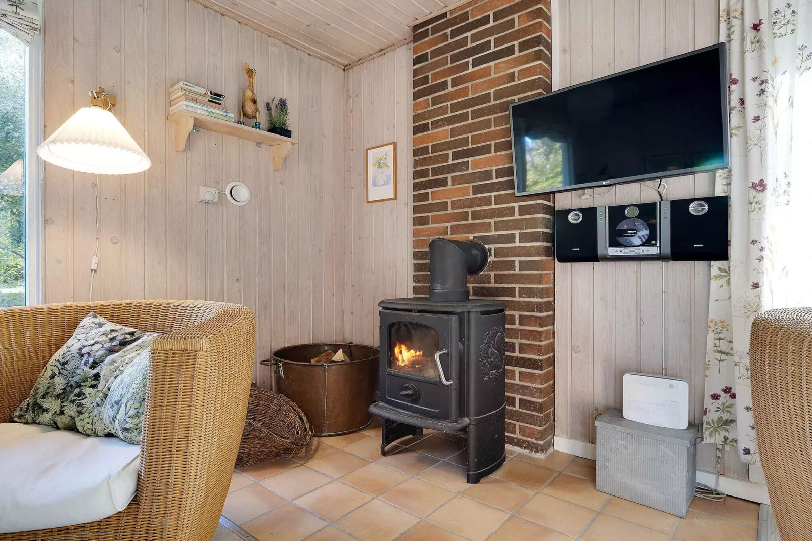 5 star holiday home in Humble-Indoor