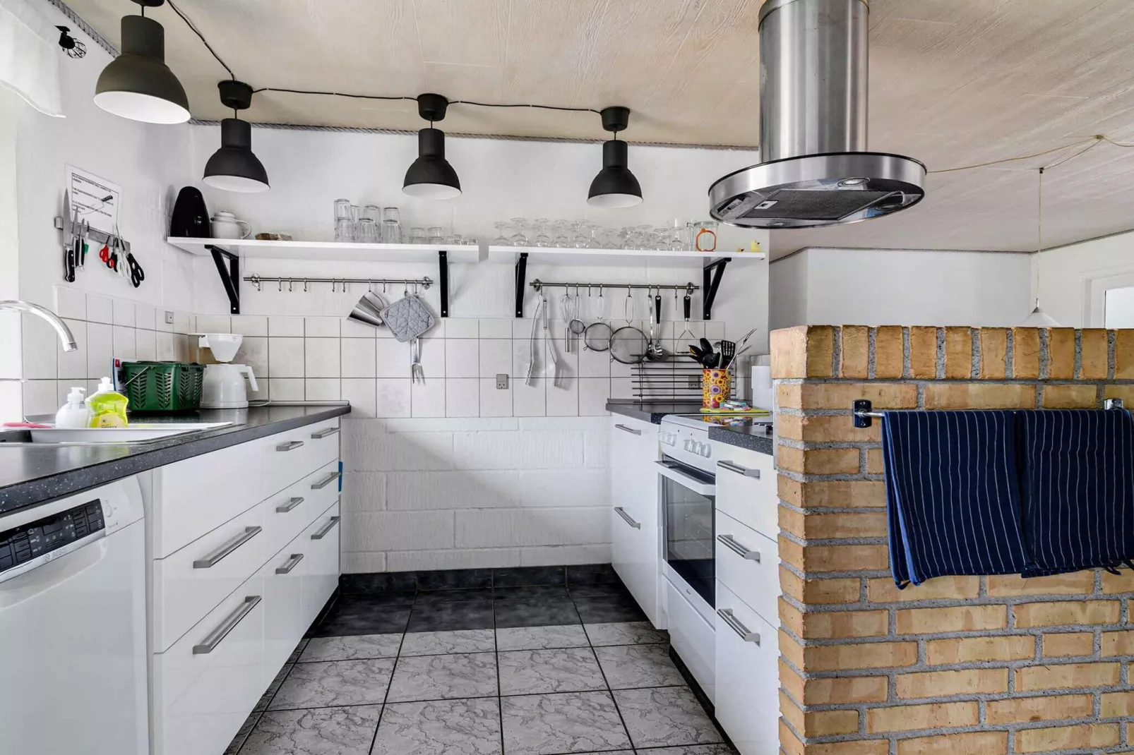 5 Sterne Ferienhaus in Stege-Innenbereich