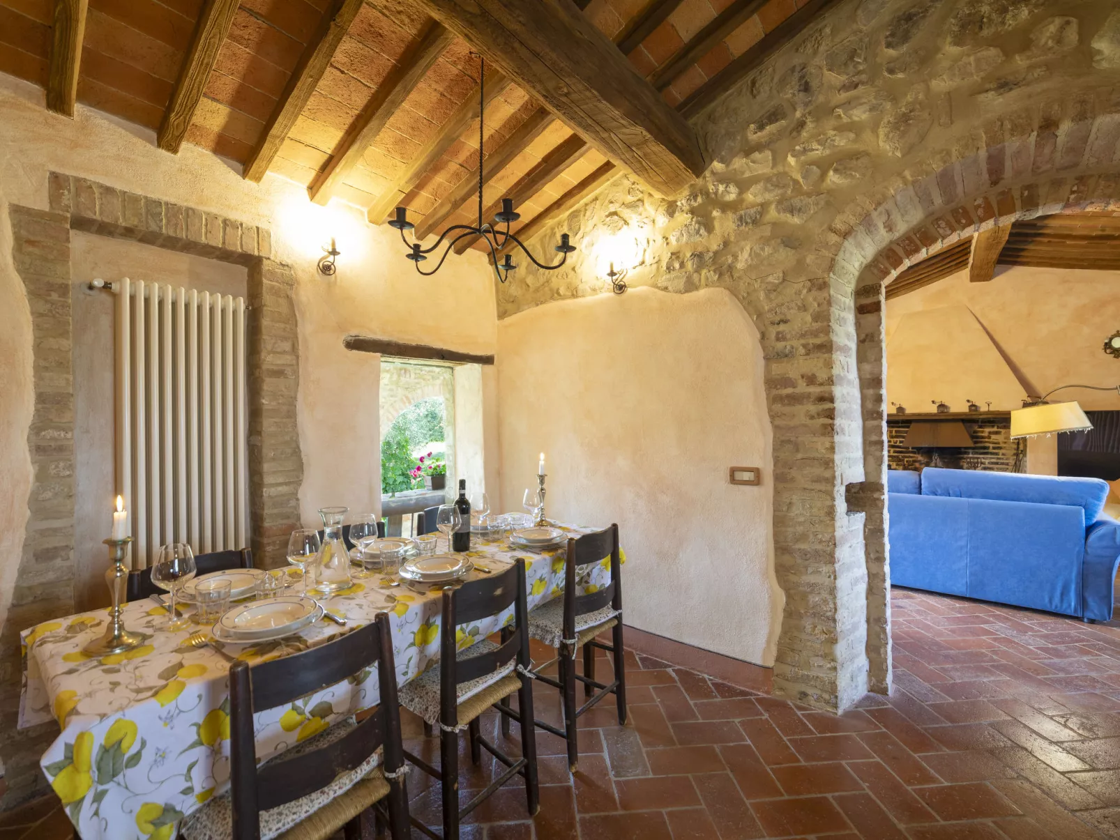 Casa Frati-Inside