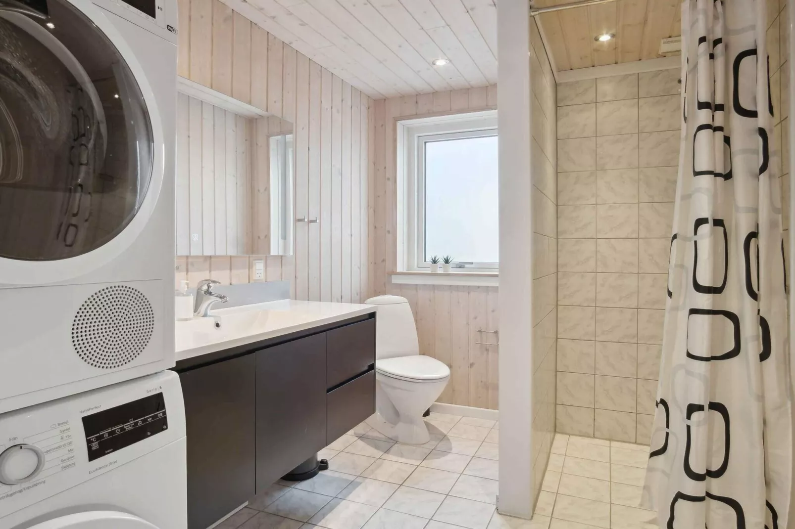 5 star holiday home in Juelsminde-Indoor