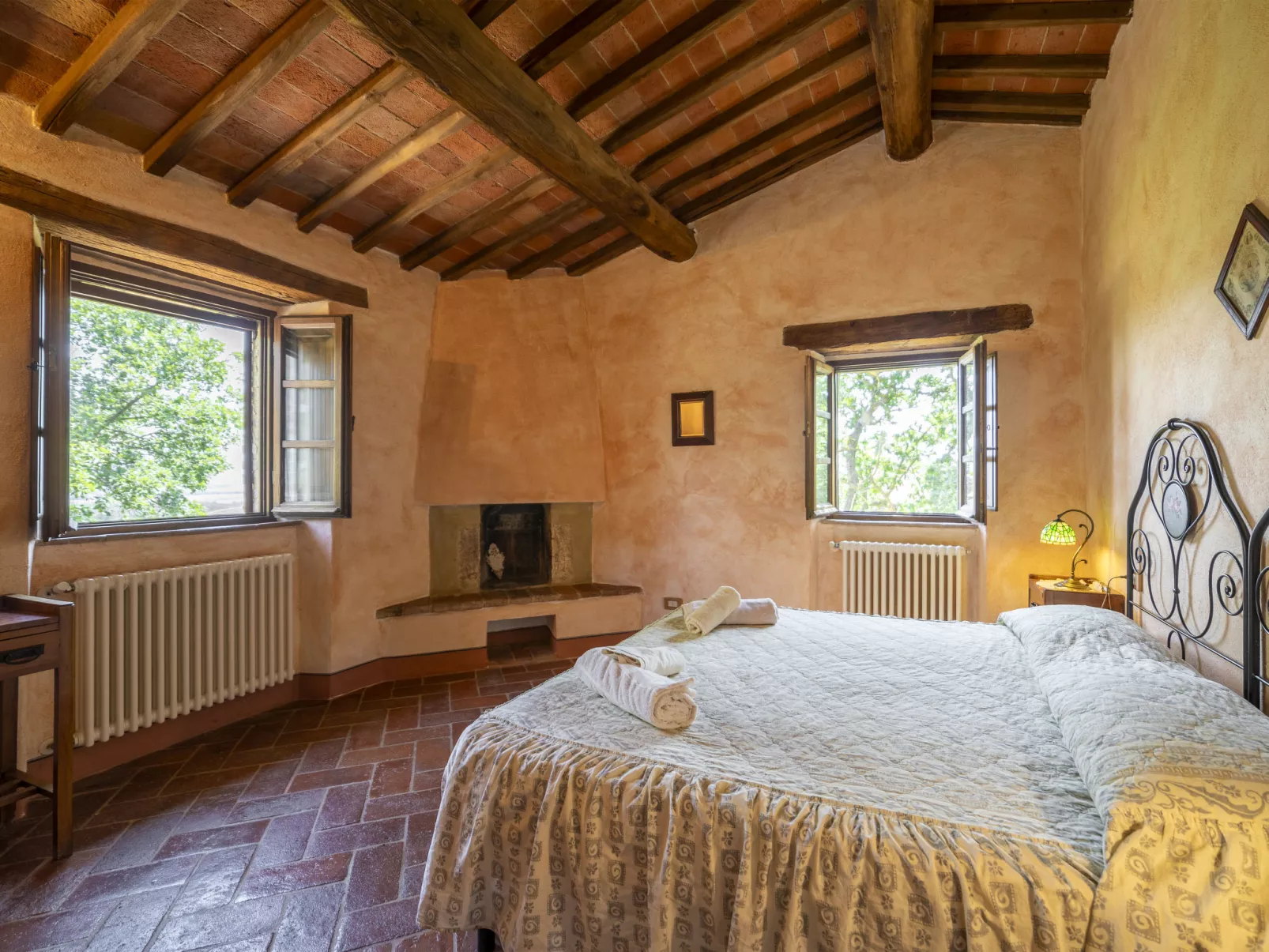 Casa Frati-Inside