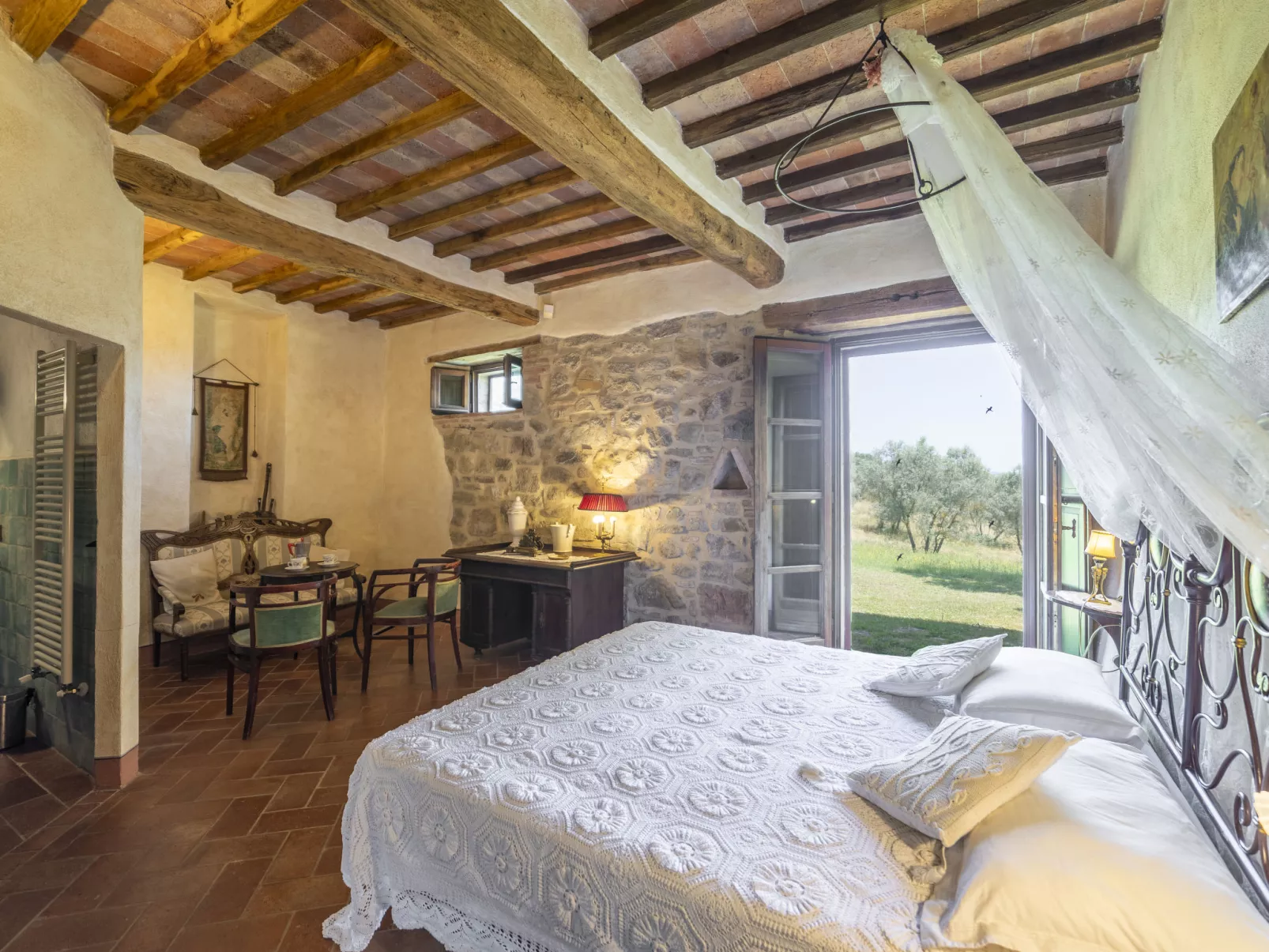 Casa Frati-Inside