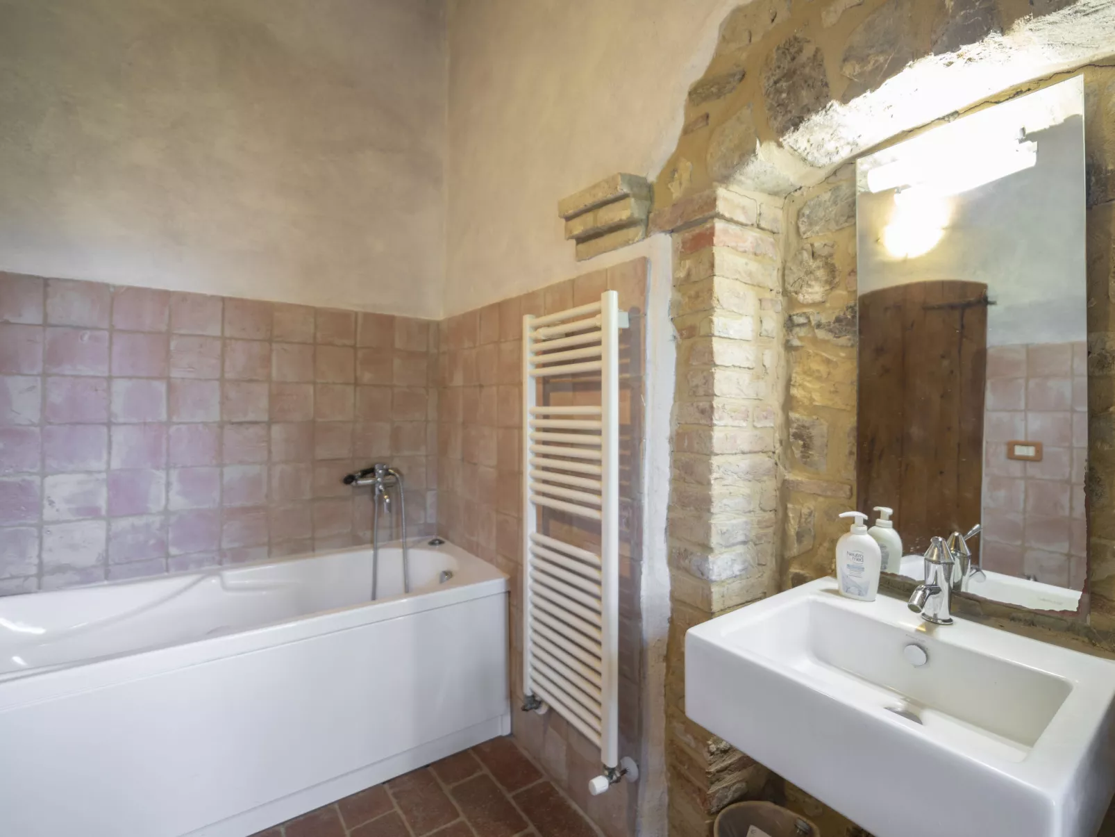 Casa Frati-Inside