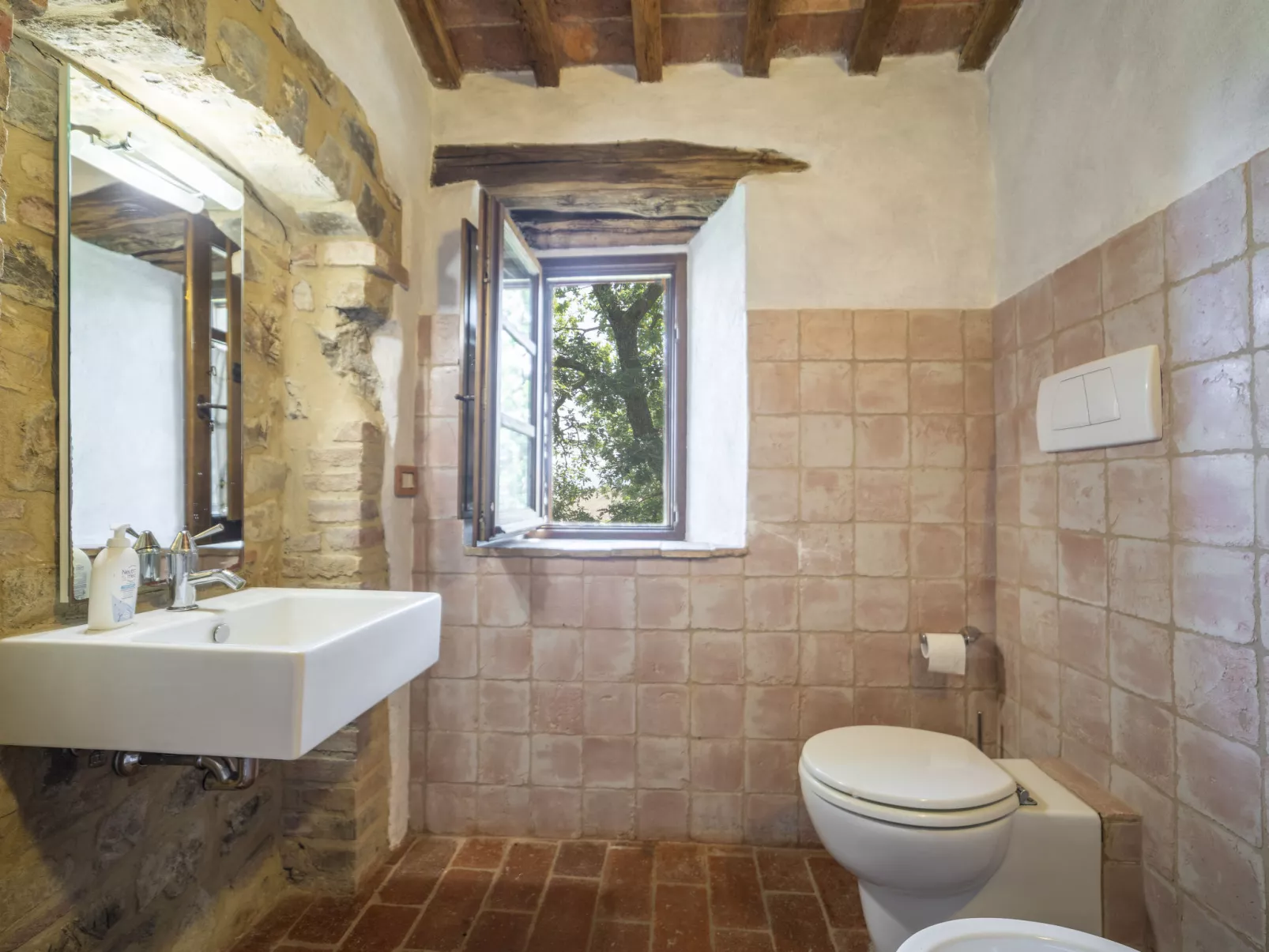 Casa Frati-Inside