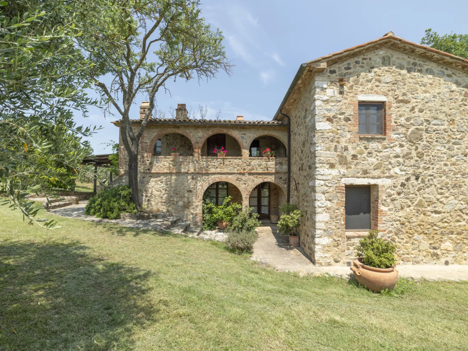 Casa Frati-Outside