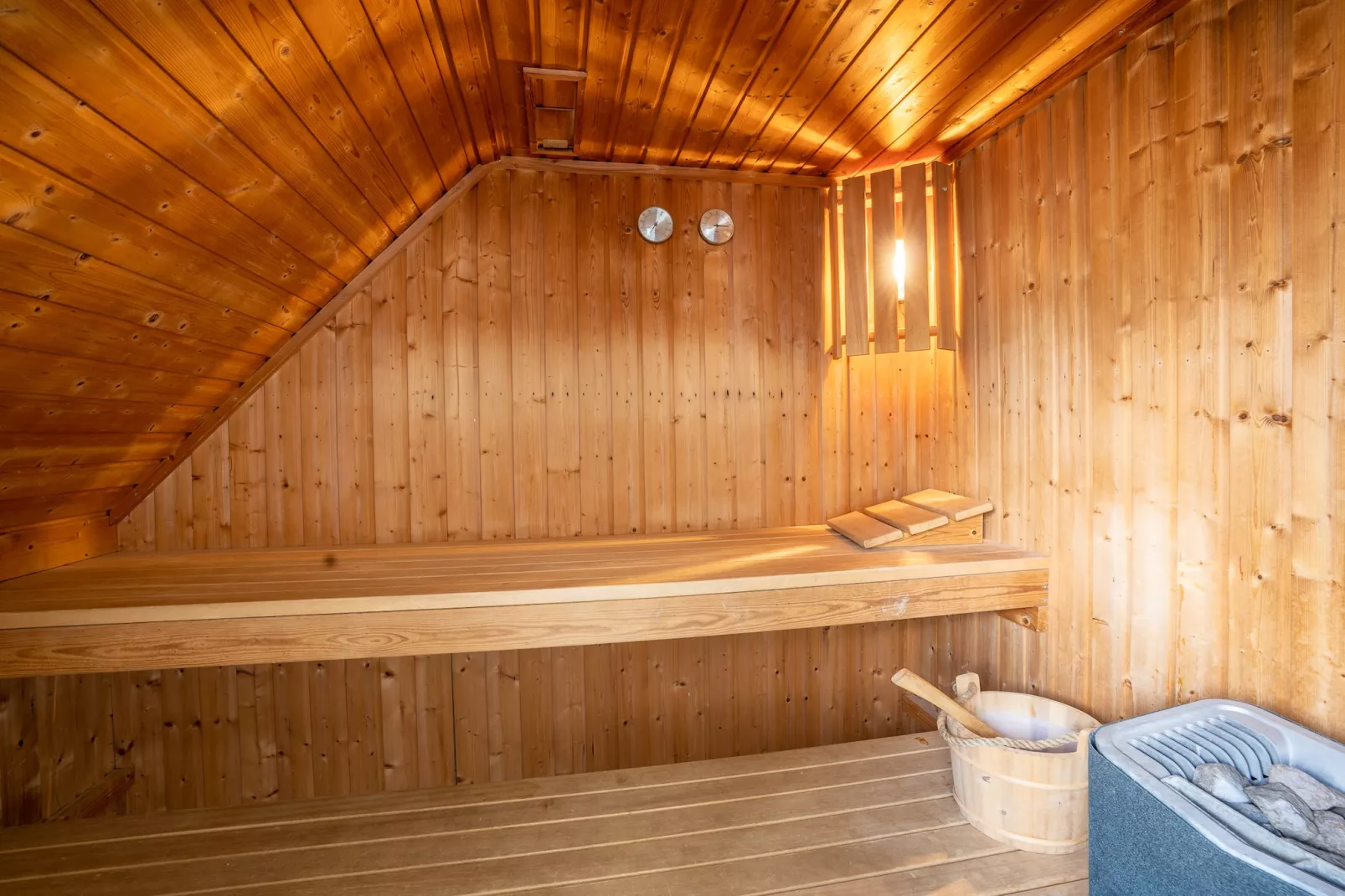 Kamperfoelie 91-Wellness