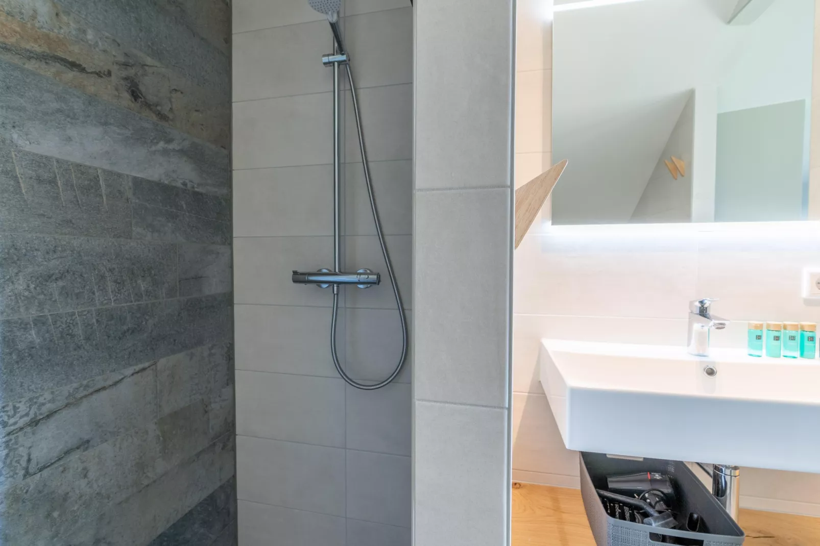 Waalburght 16-Bathroom