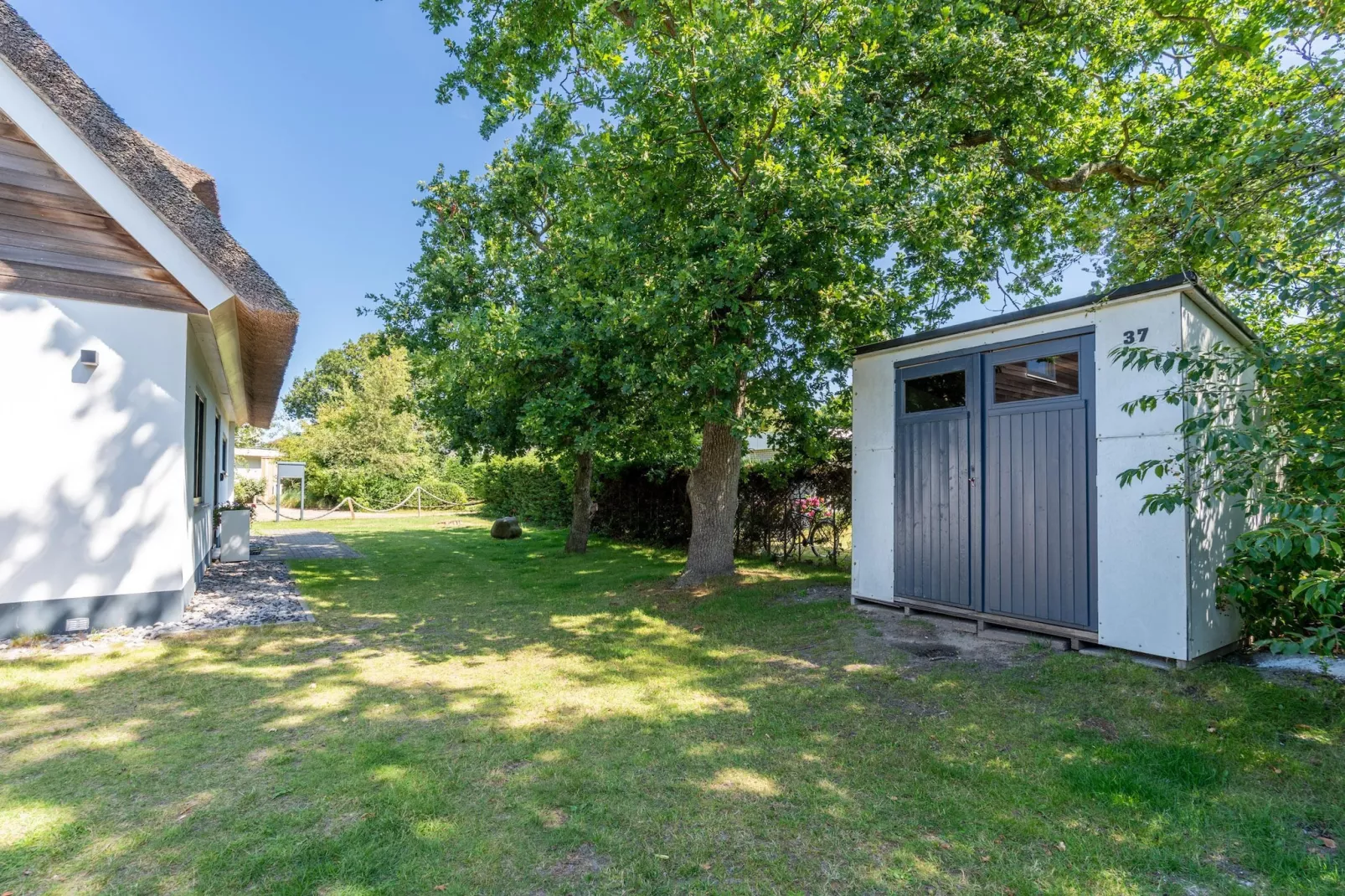 Hoogelandt 126-Gardens in summer