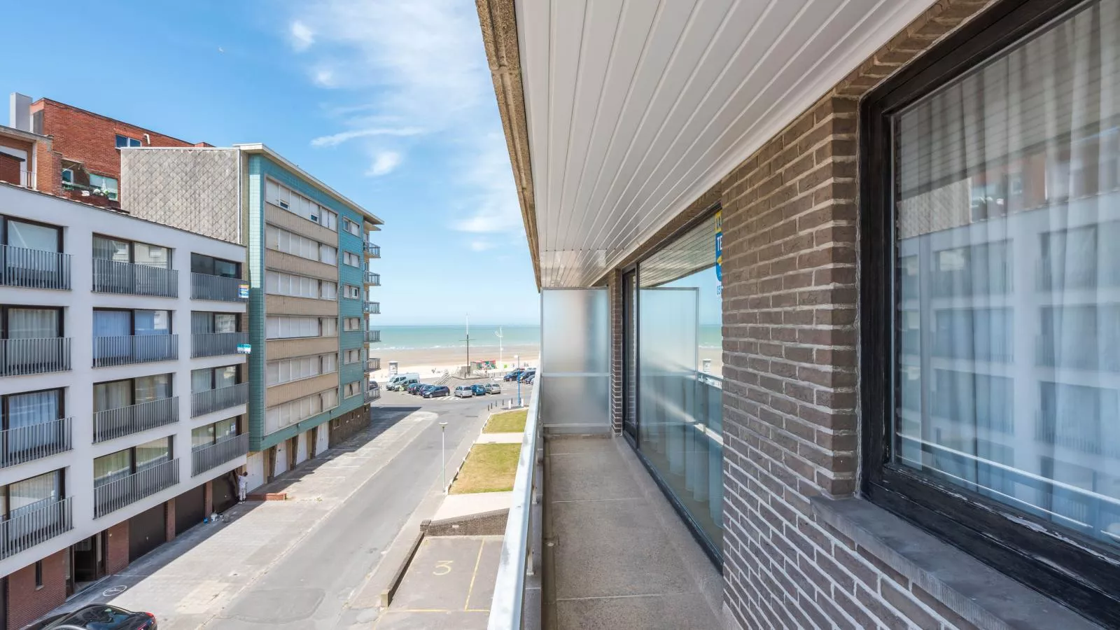 Vintitsch derde-Terrasse / balcon