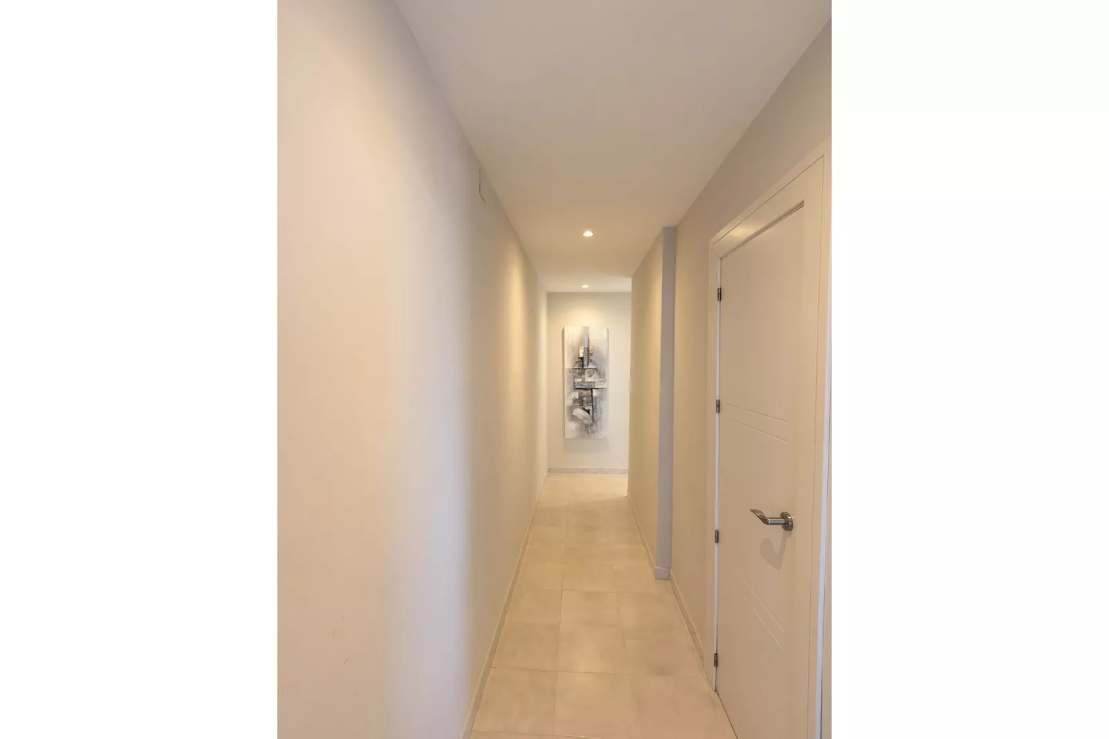 CT 383 GR - Faro's Almuñecar Beachfront for 4-Landing