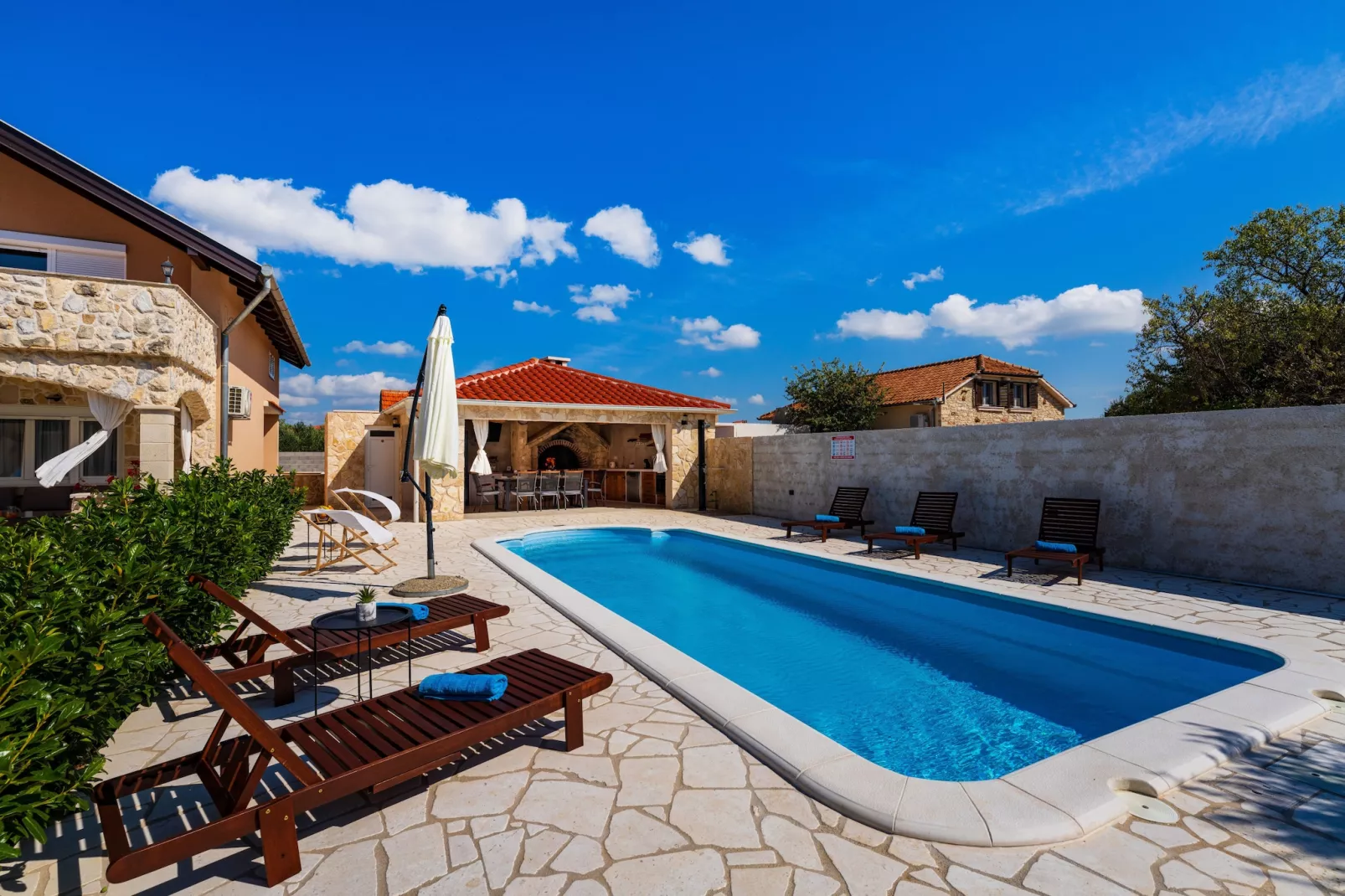 Holiday home Briscola-Piscine