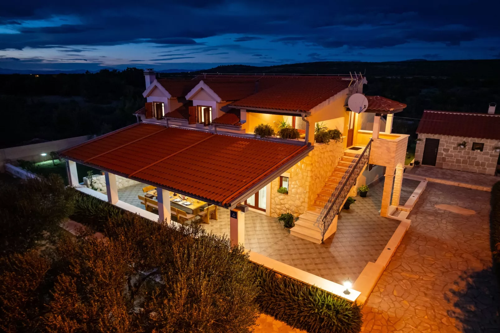 Villa Marijana-Außenbereich Sommer