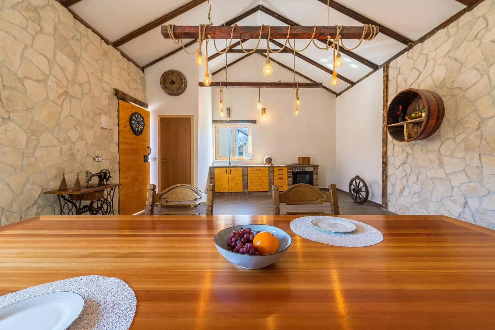 Holiday home Barba-Dining room