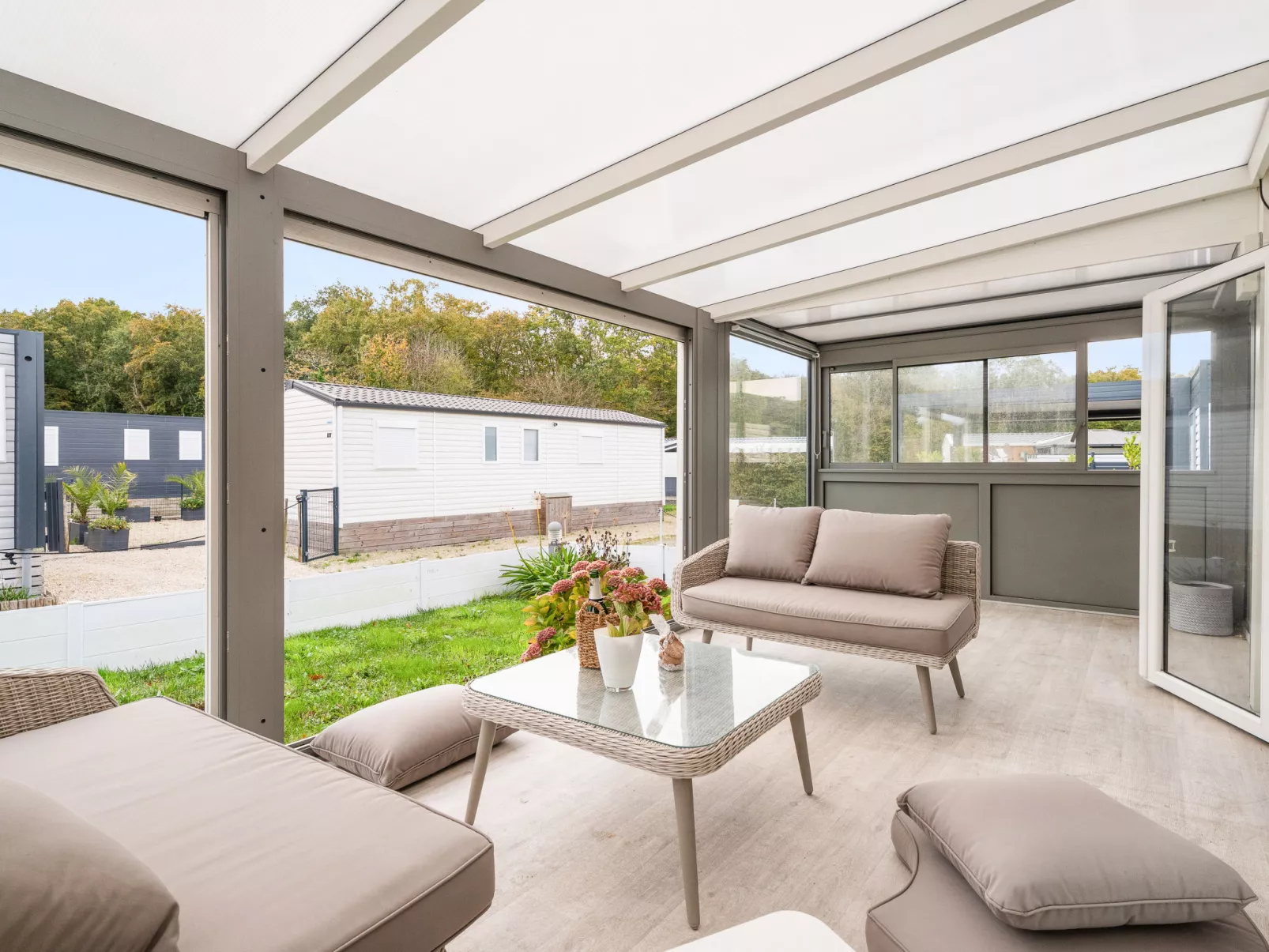 Le Bois d'Amour-Dehors