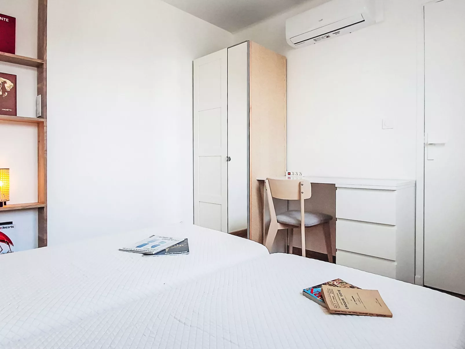 Les Amandiers-Drinnen