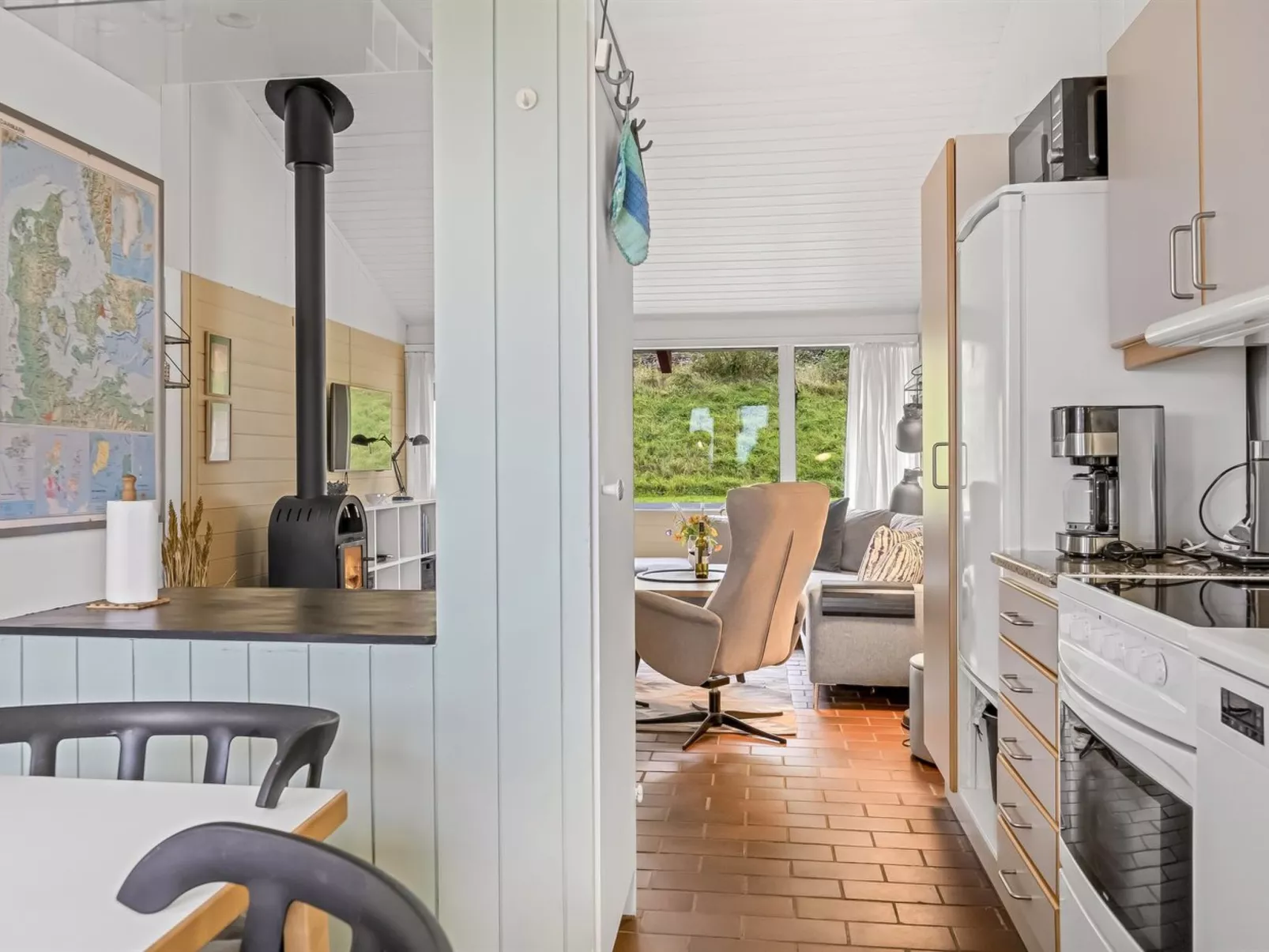 "Annrike" - 200m from the sea-Inside