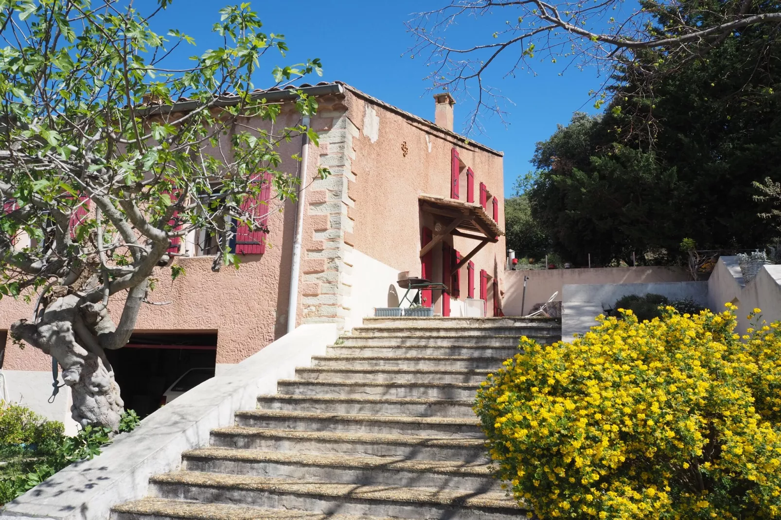 Doppelhaushälfte in Bédoin-Exterior in summer