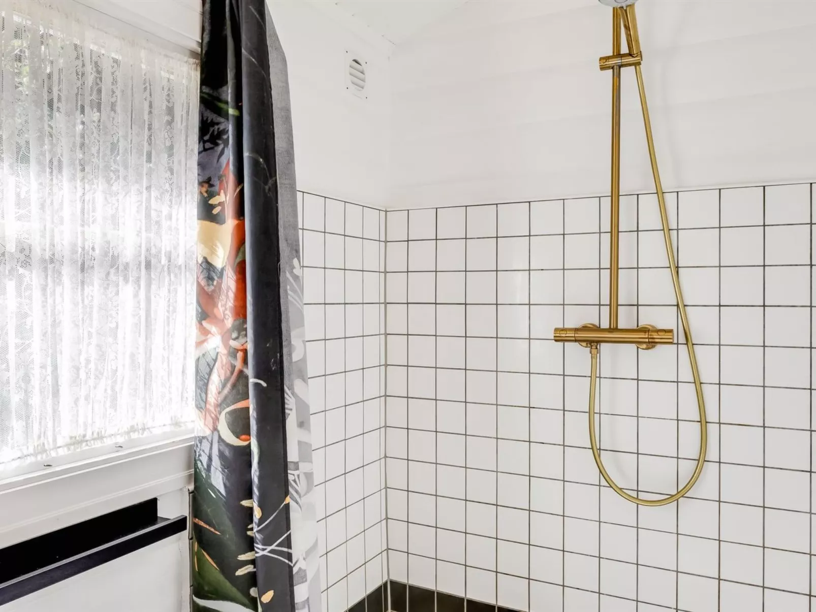 "Reinhardt" - 800m from the sea-Drinnen