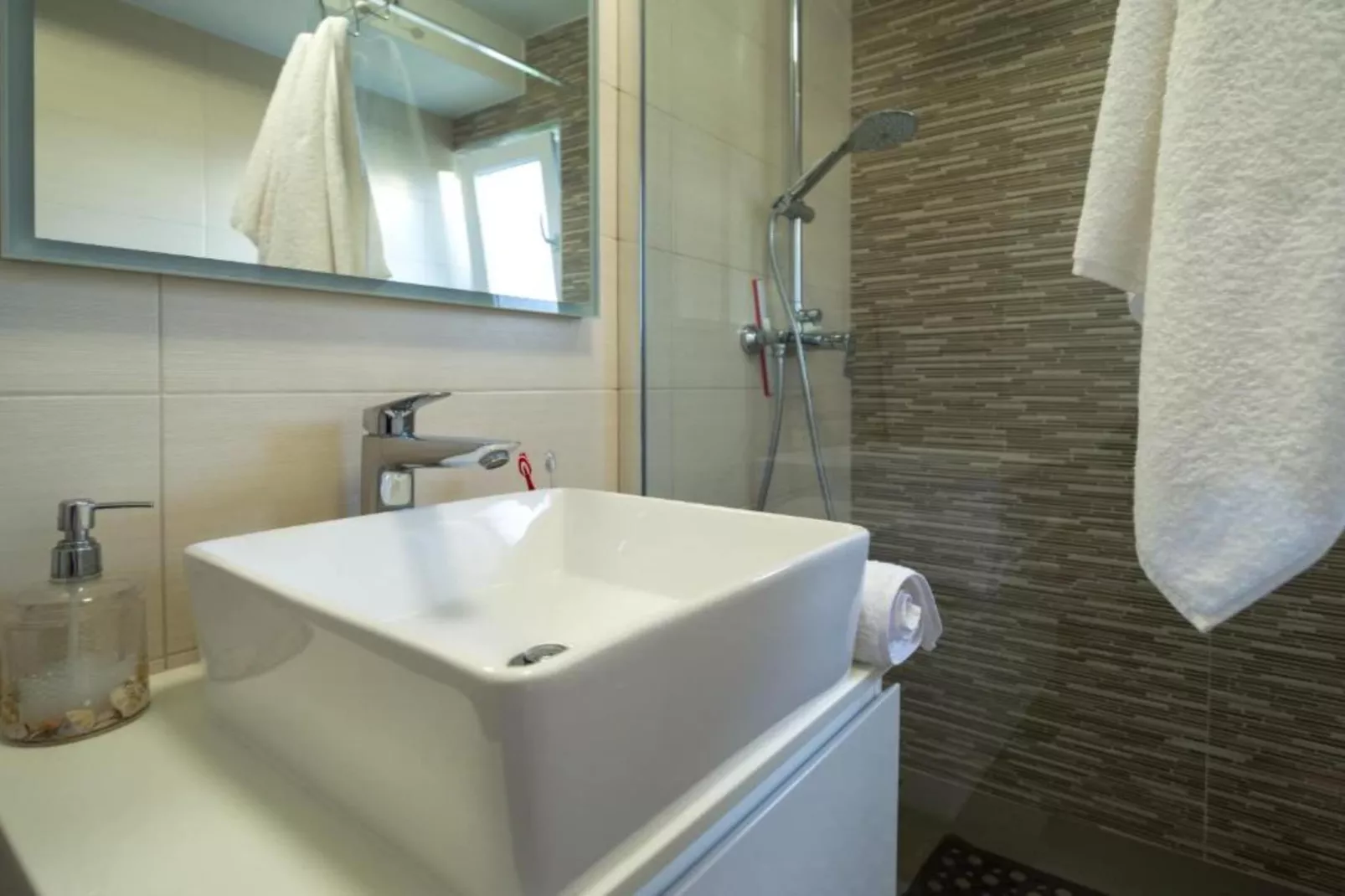 Istra Green Soul Apartment - Two Bedroom Apartment  with Terrace-Badezimmer