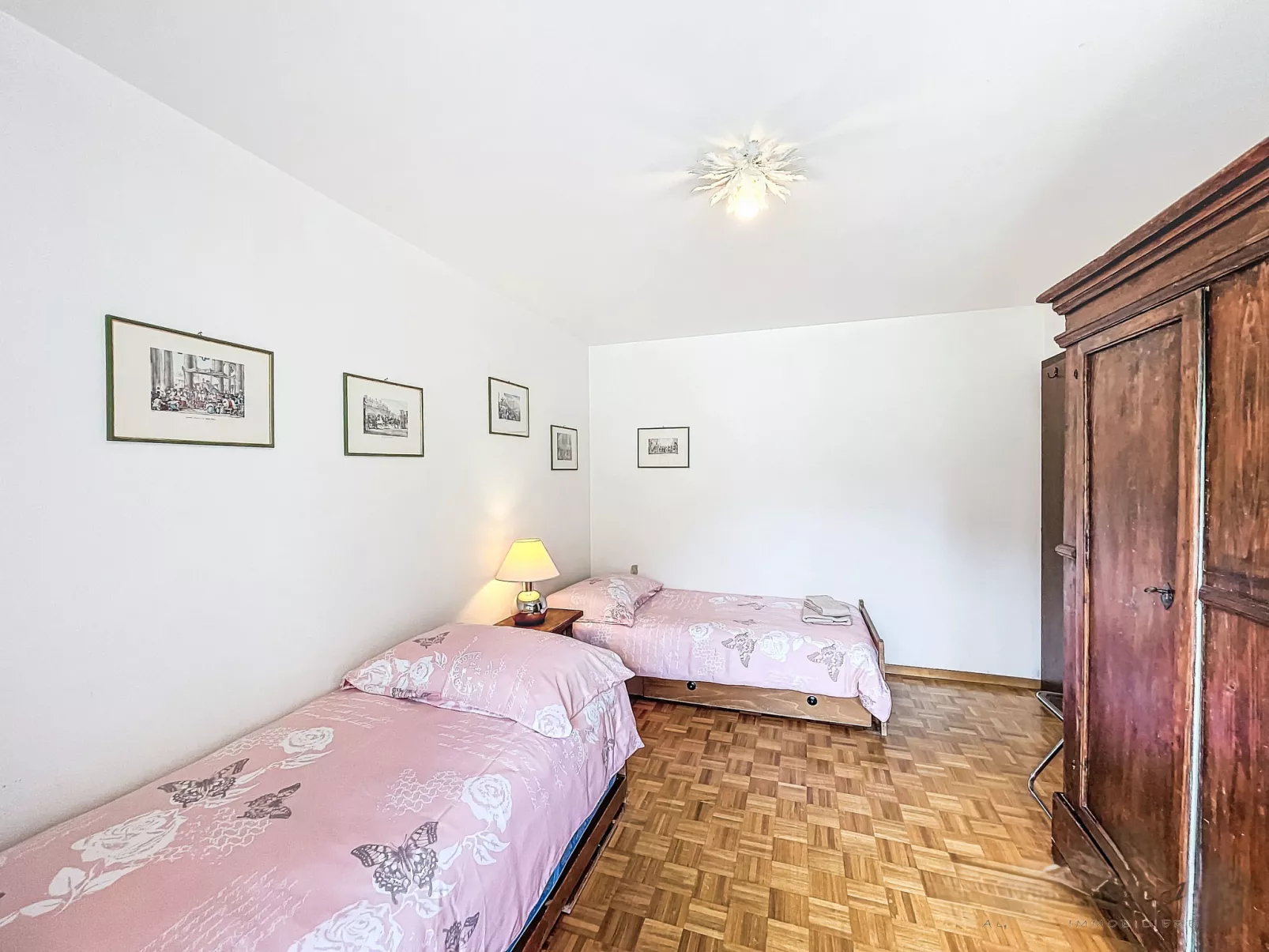 Cransalpin Apt. 28 / Secteur 1-Inside