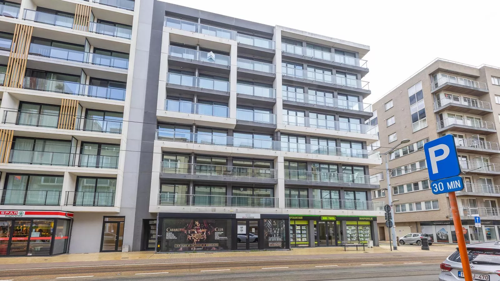 Kingston I - 0701 + parking 3-Outdoor