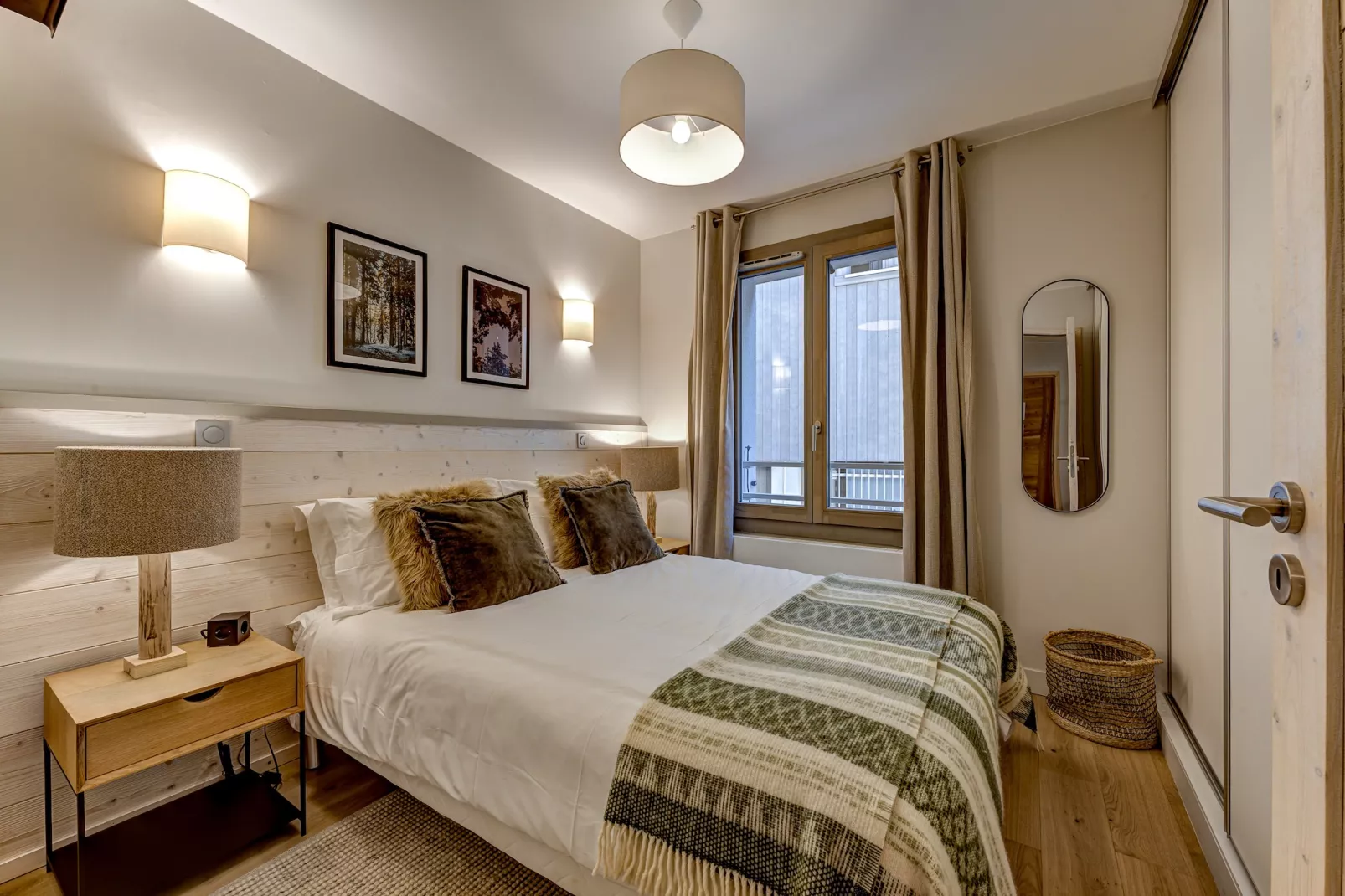 White Pearl A11-Bedroom