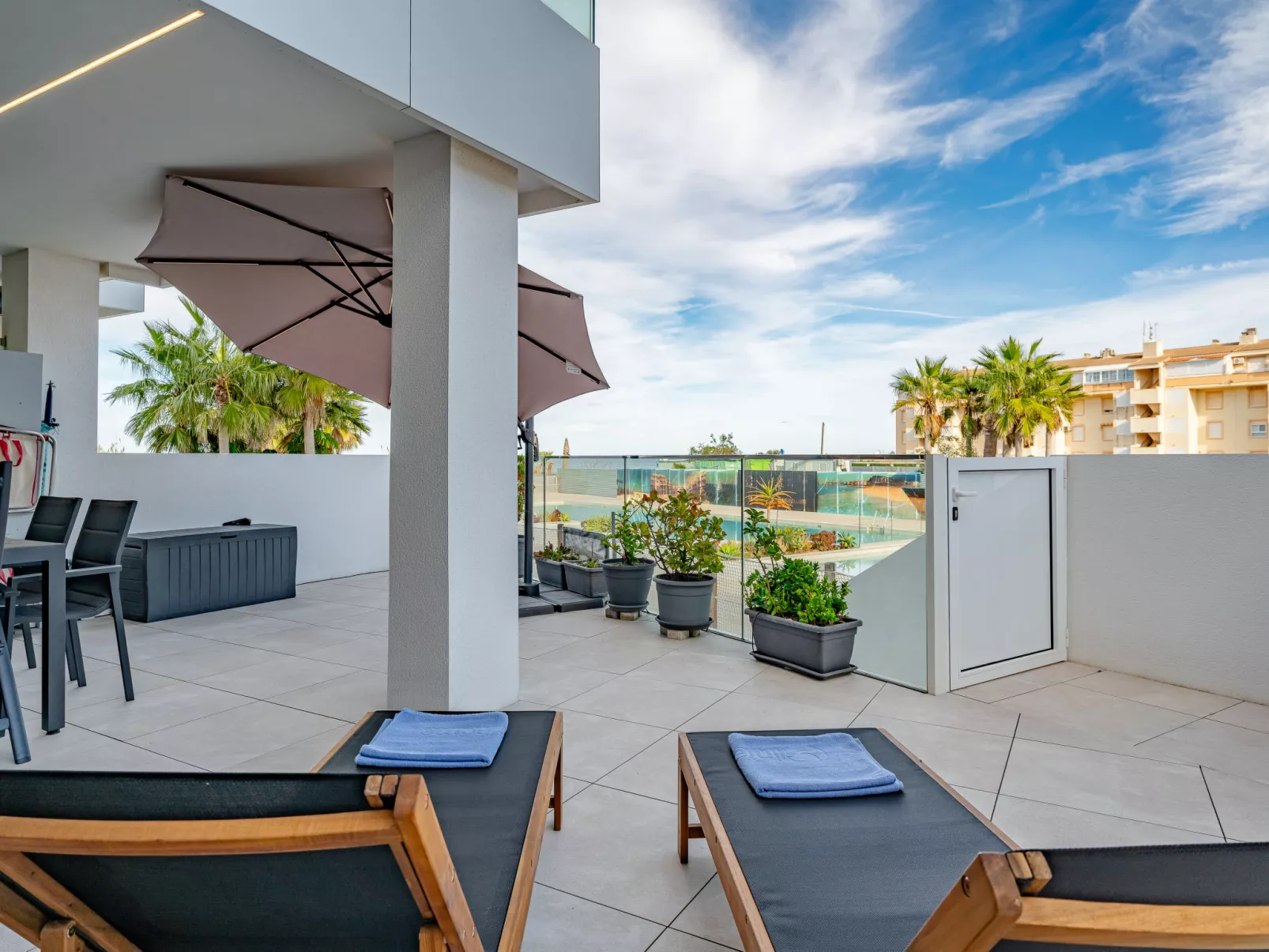 Villa Romana-Outside