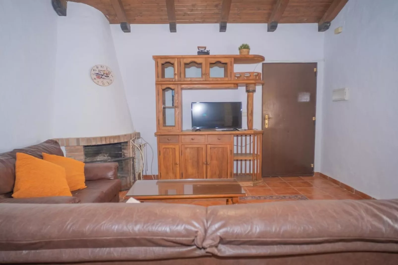 1282-+34630212745-Salon