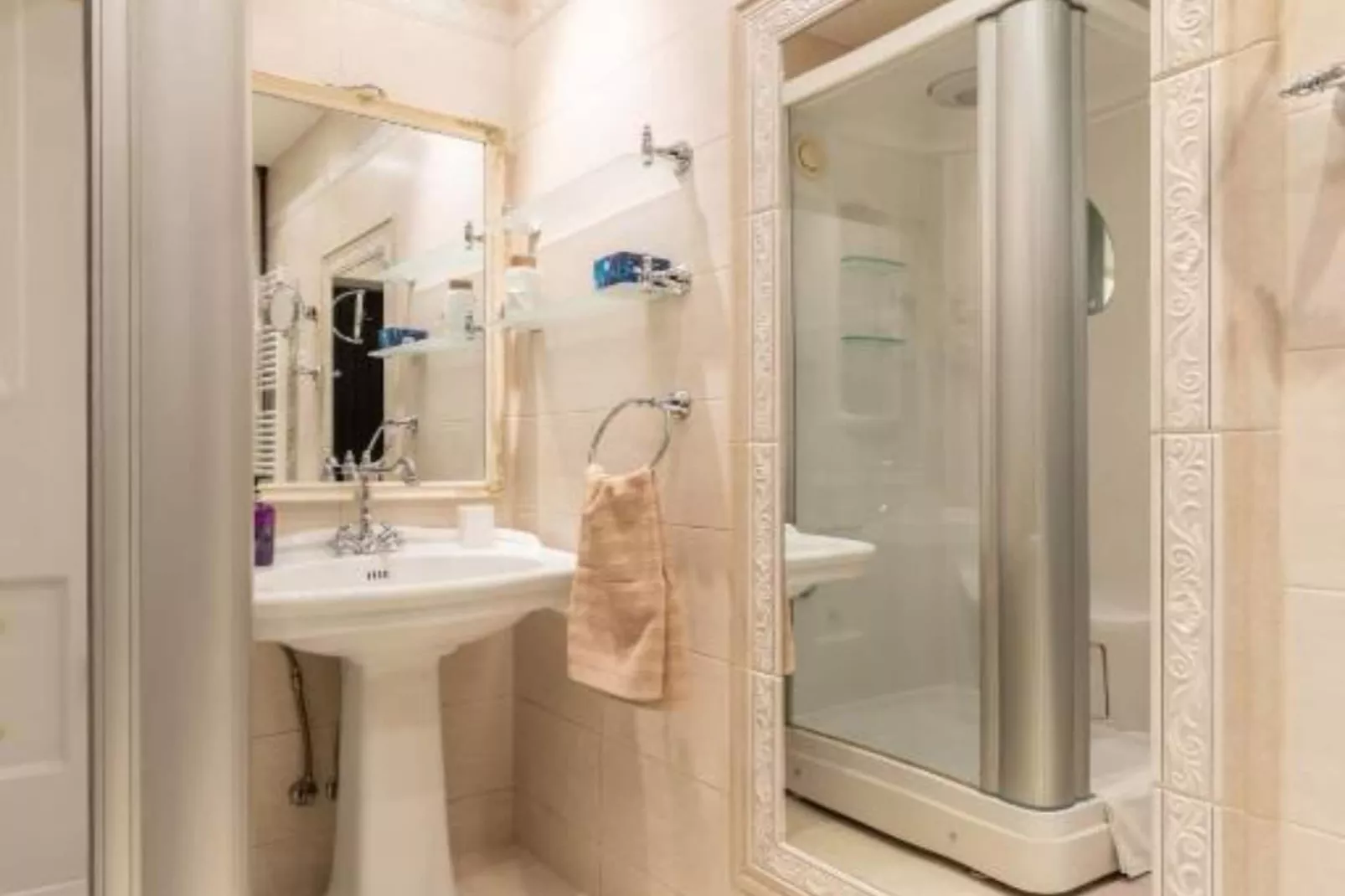 Zagreb Downtown Luxury Stay – 5th Element - Two Bedroom Penthouse-Salle de bain