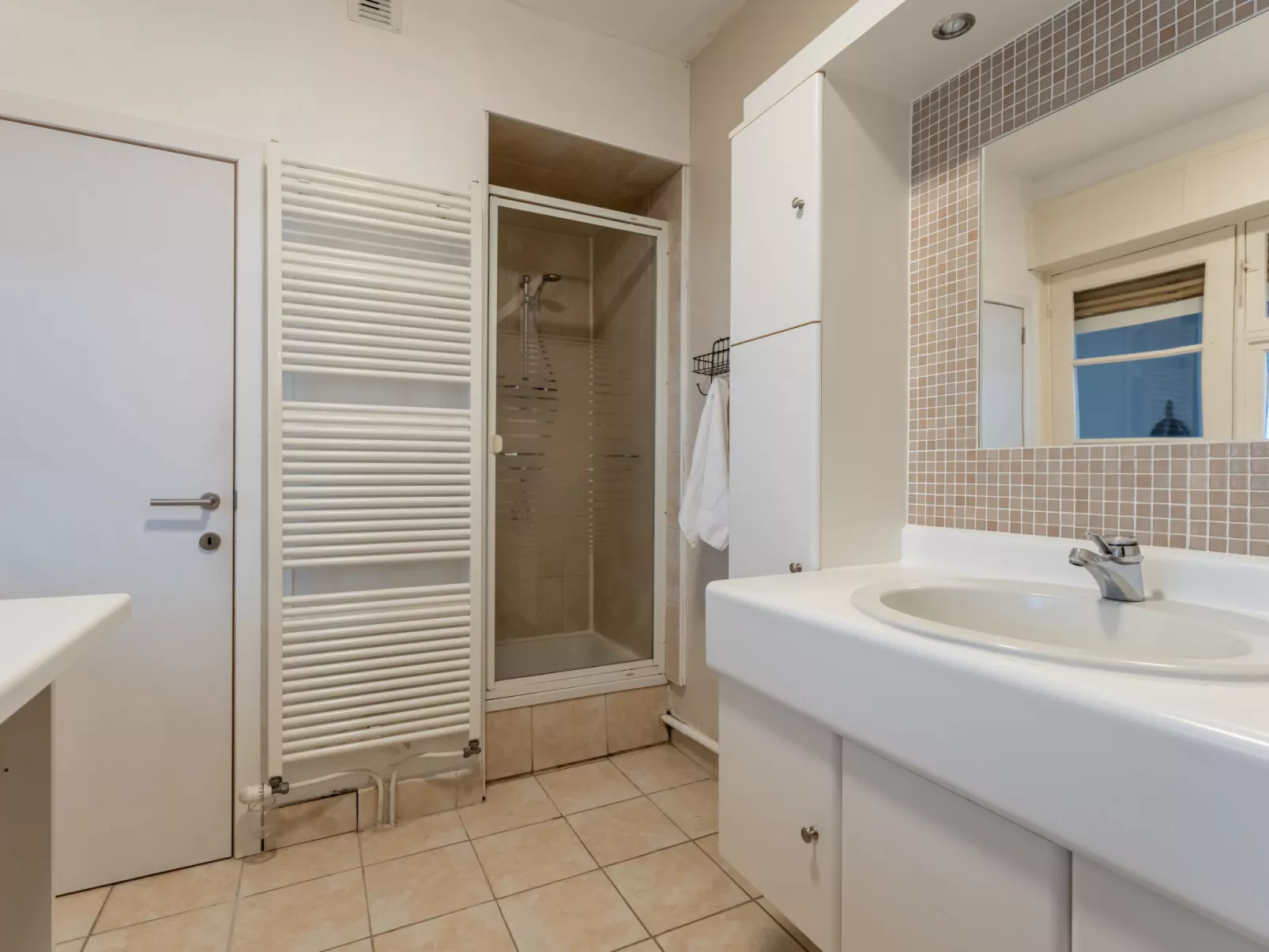 Cozy casa Ostend with terrace-Inside